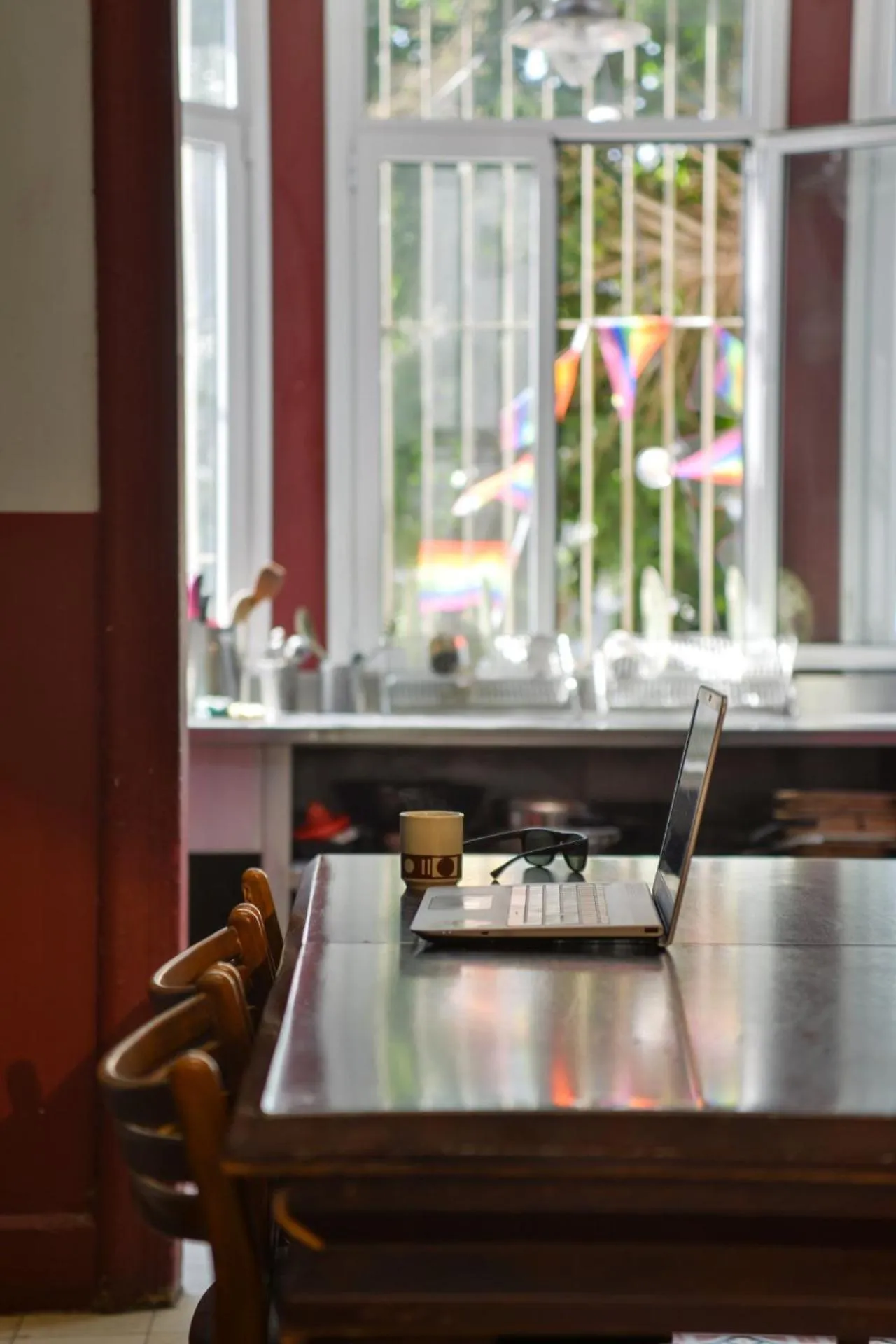 Roger's Hostel Tel Aviv (age 18-45)