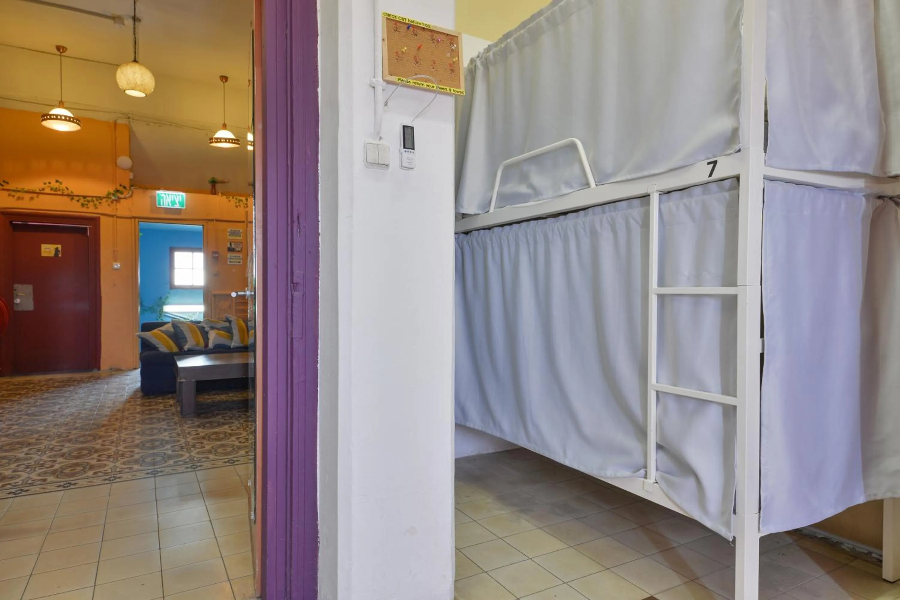 Bed in Roger's Hostel Tel Aviv (age 18-45)