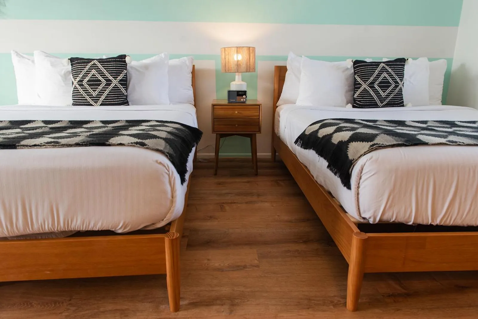 Bed in Seaspray Surf Lodge