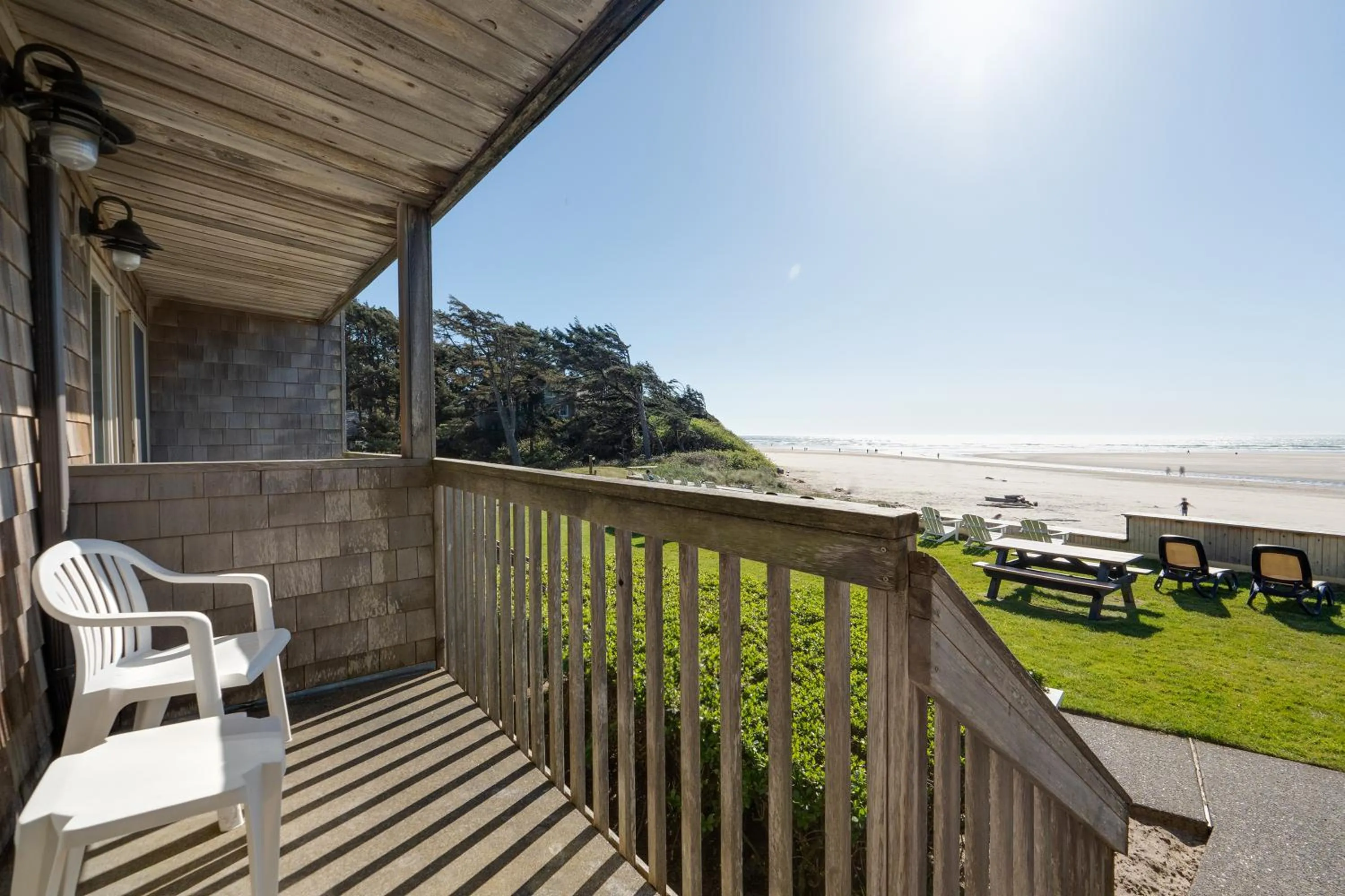 Balcony/Terrace in Schooner's Cove Inn
