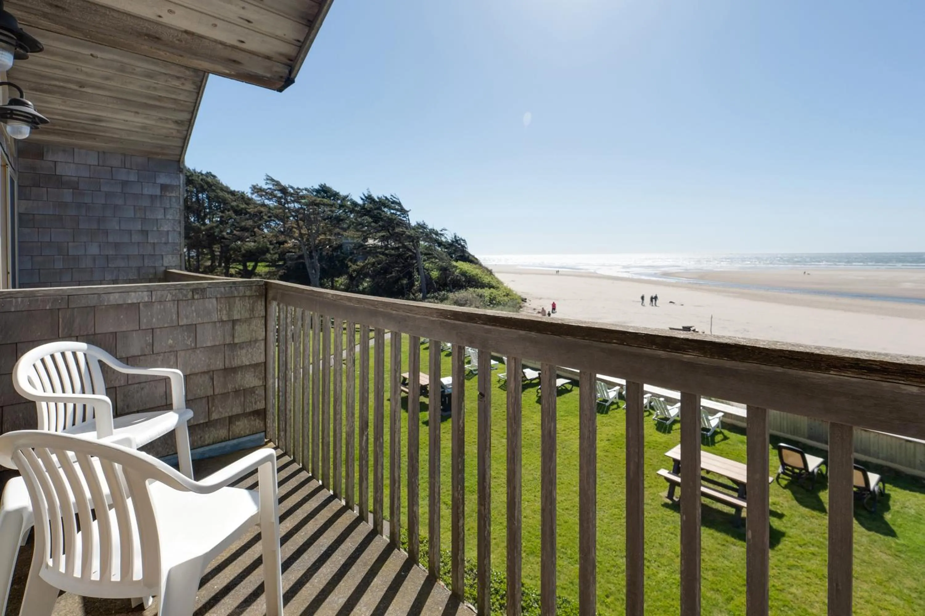 Balcony/Terrace in Schooner's Cove Inn