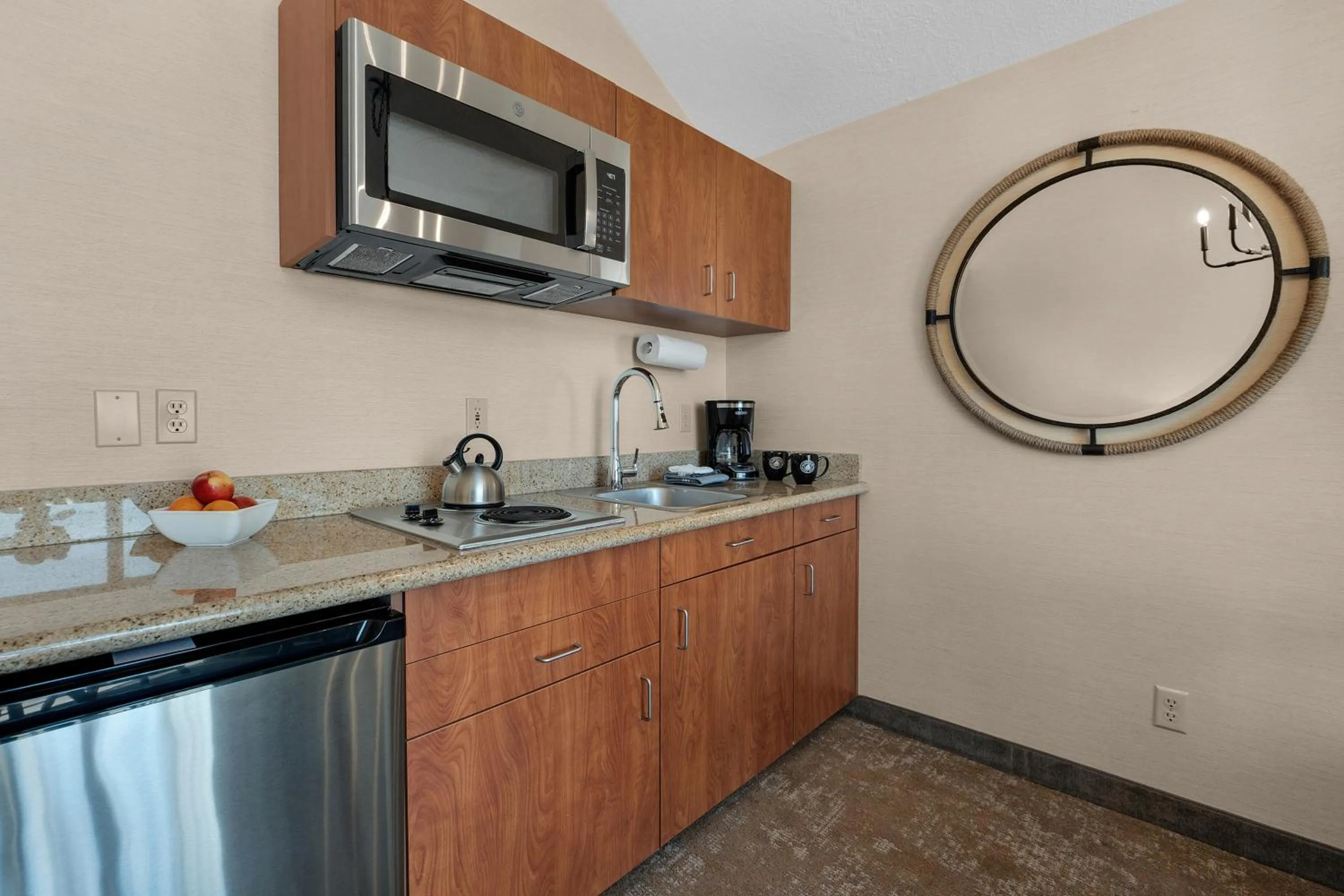 kitchen in Schooner's Cove Inn