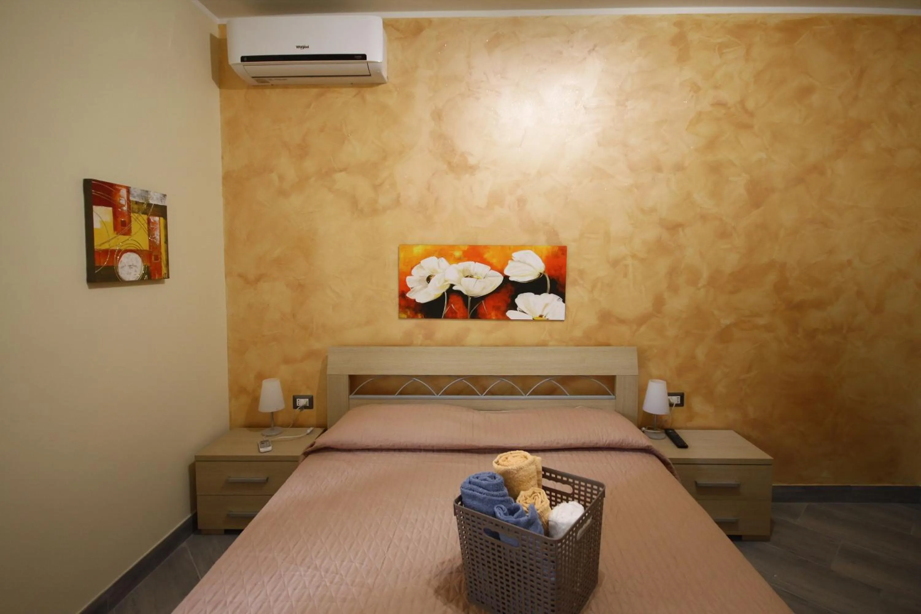 Bedroom, Bed in B&B Cavirani