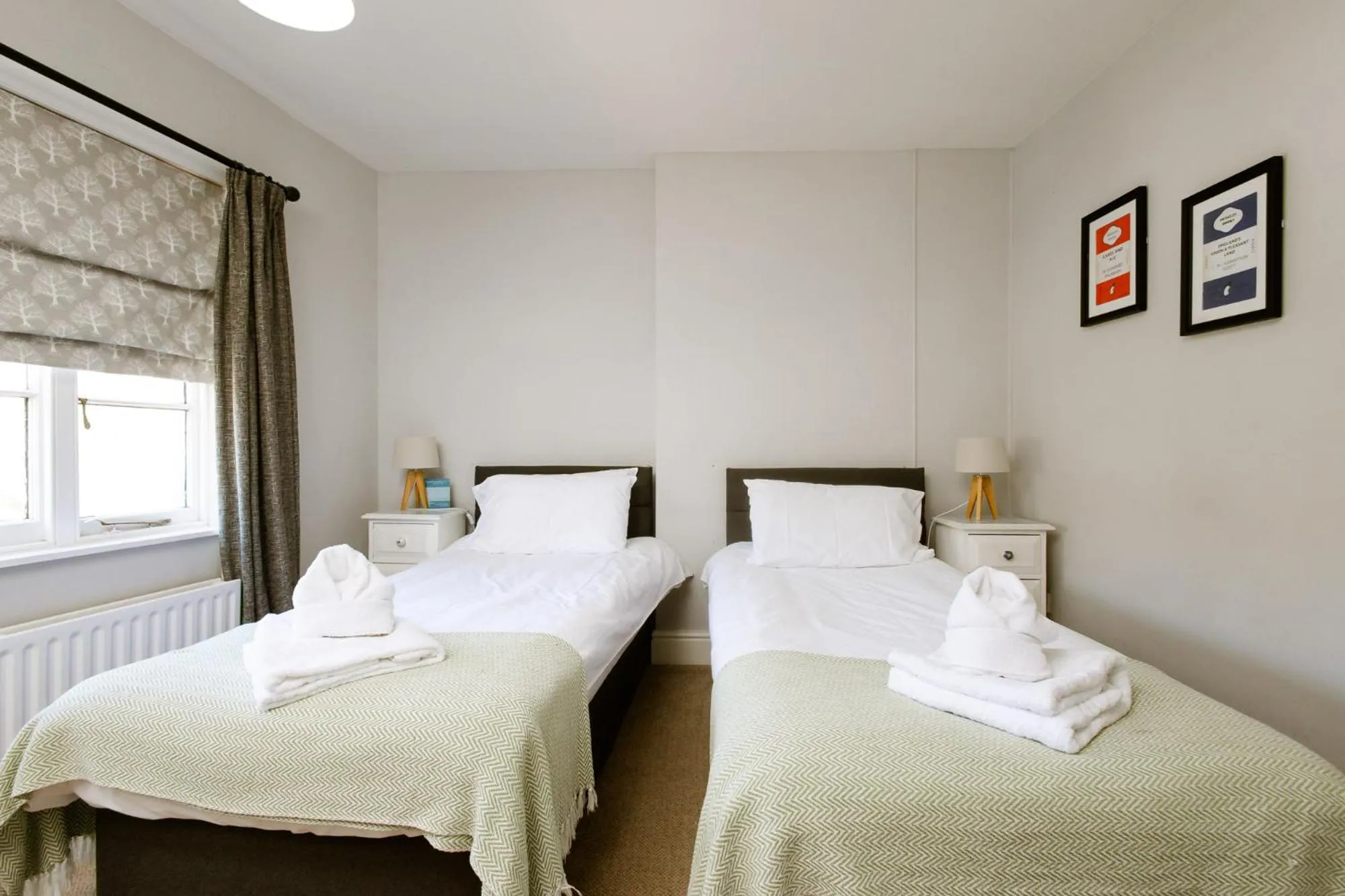 Bedroom, Bed in The Sun Inn At Hook Norton