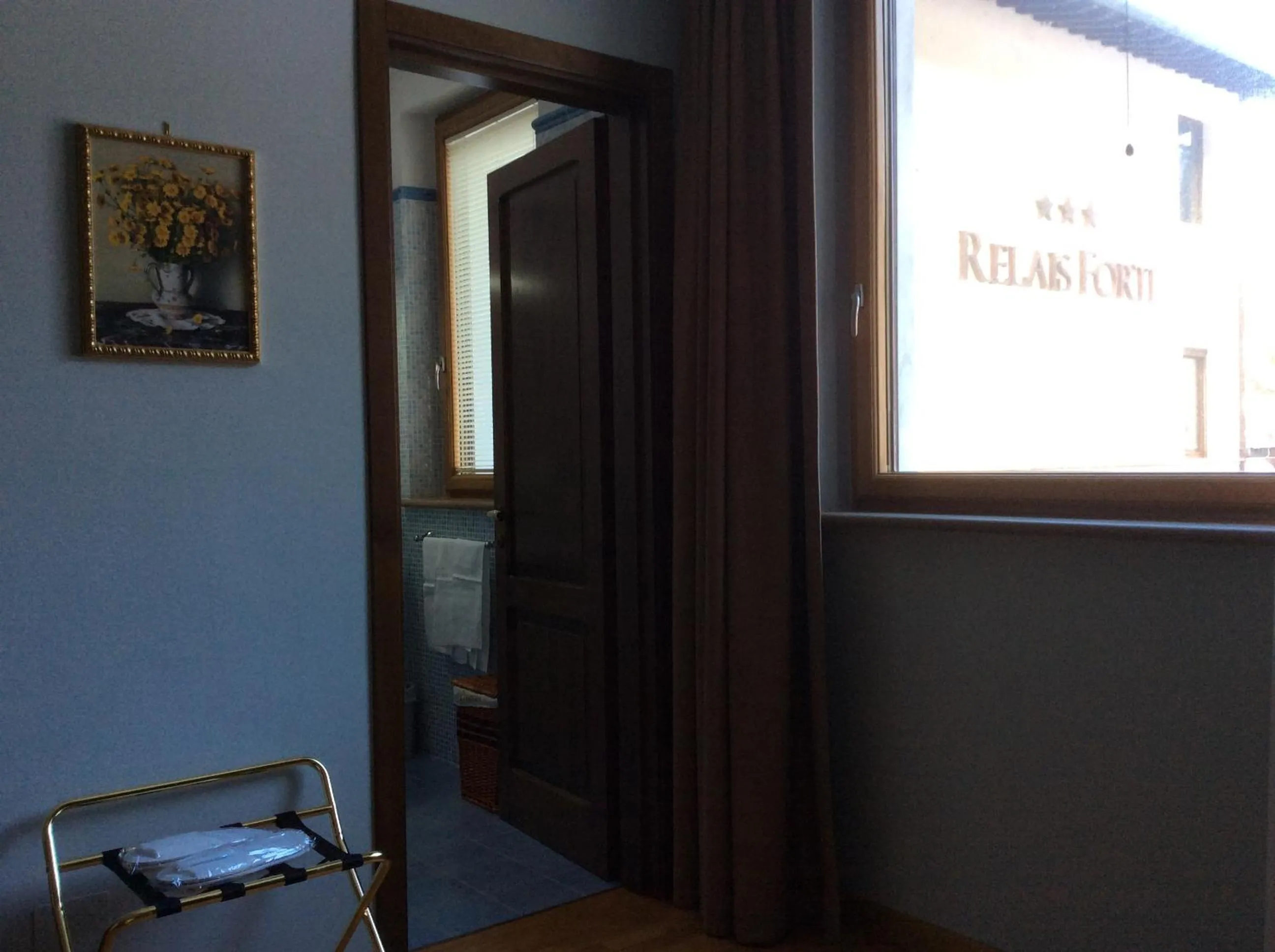 Photo of the whole room in Relais Forti