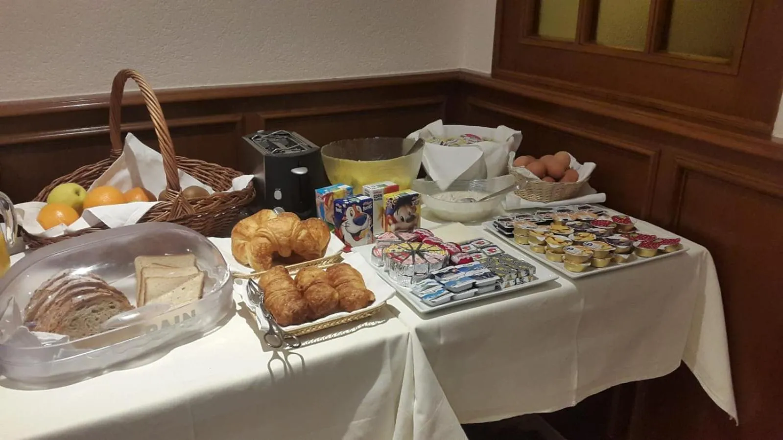 Breakfast in Hotel de Savoie