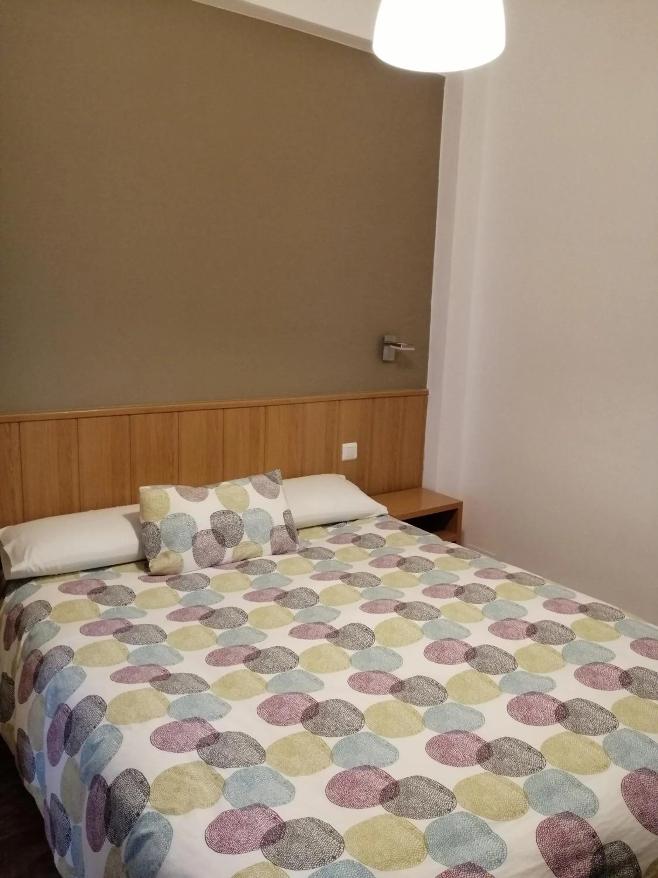 Photo of the whole room, Bed in Hostal Andrés