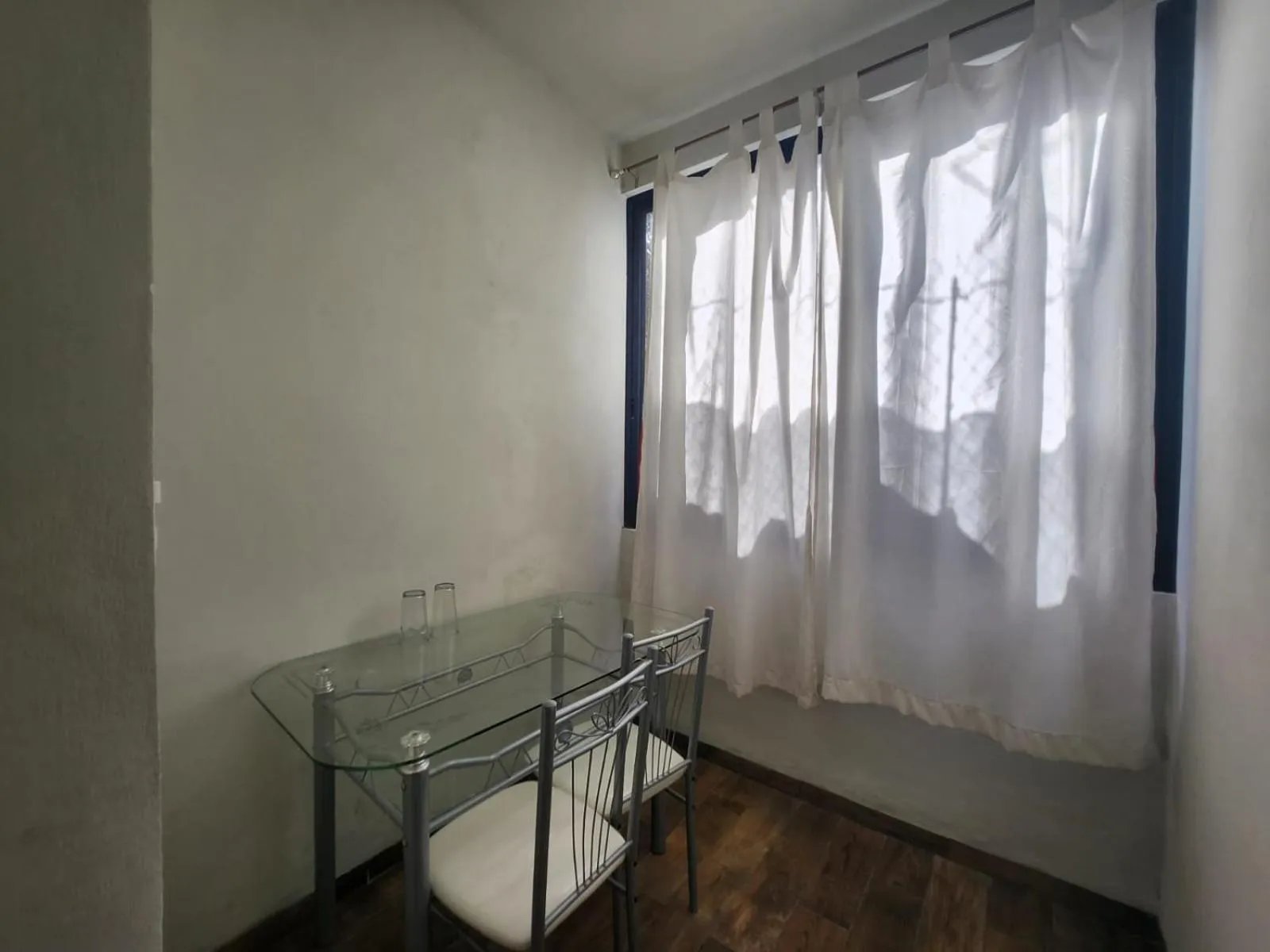 Balcony/Terrace, Bed in Hostal 230