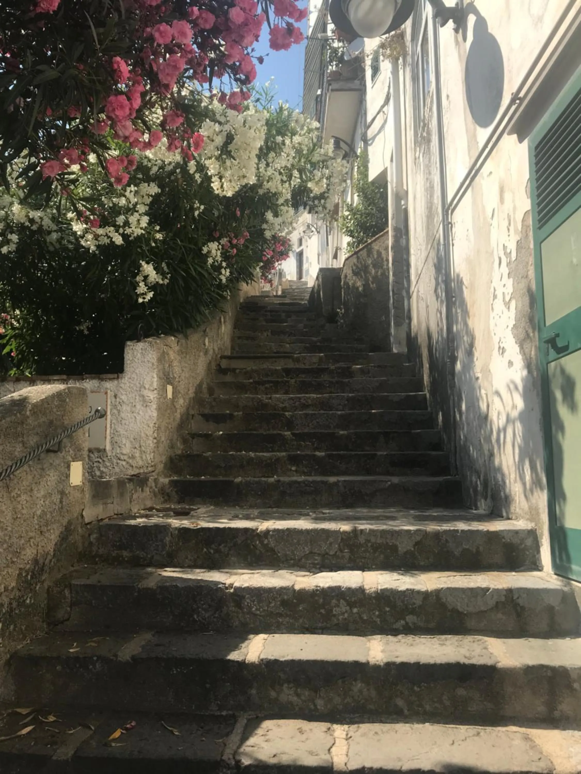 Facade/entrance in Palazzo Cocò Sentiero dei Limoni