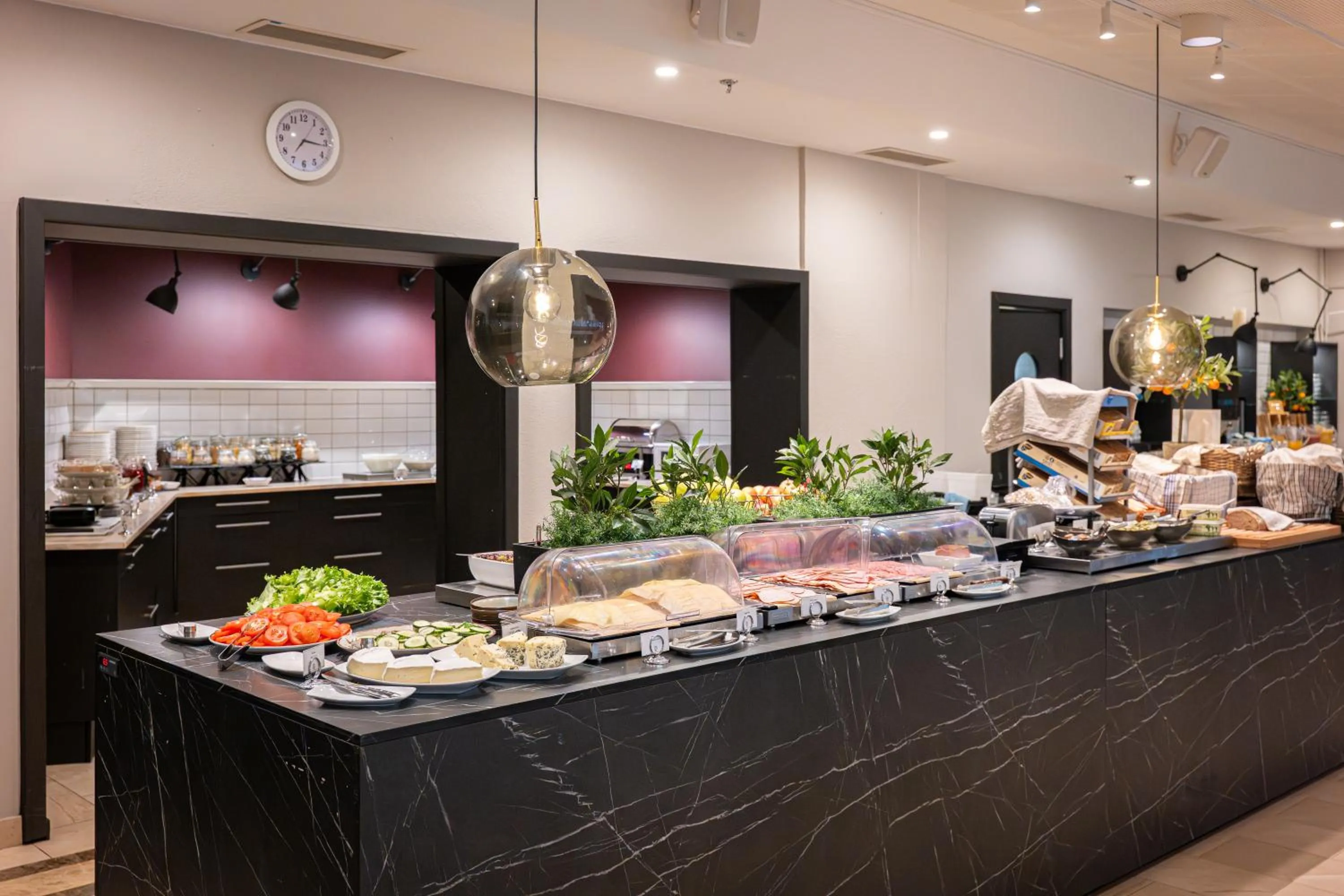 Breakfast in Solna Park & Hotel