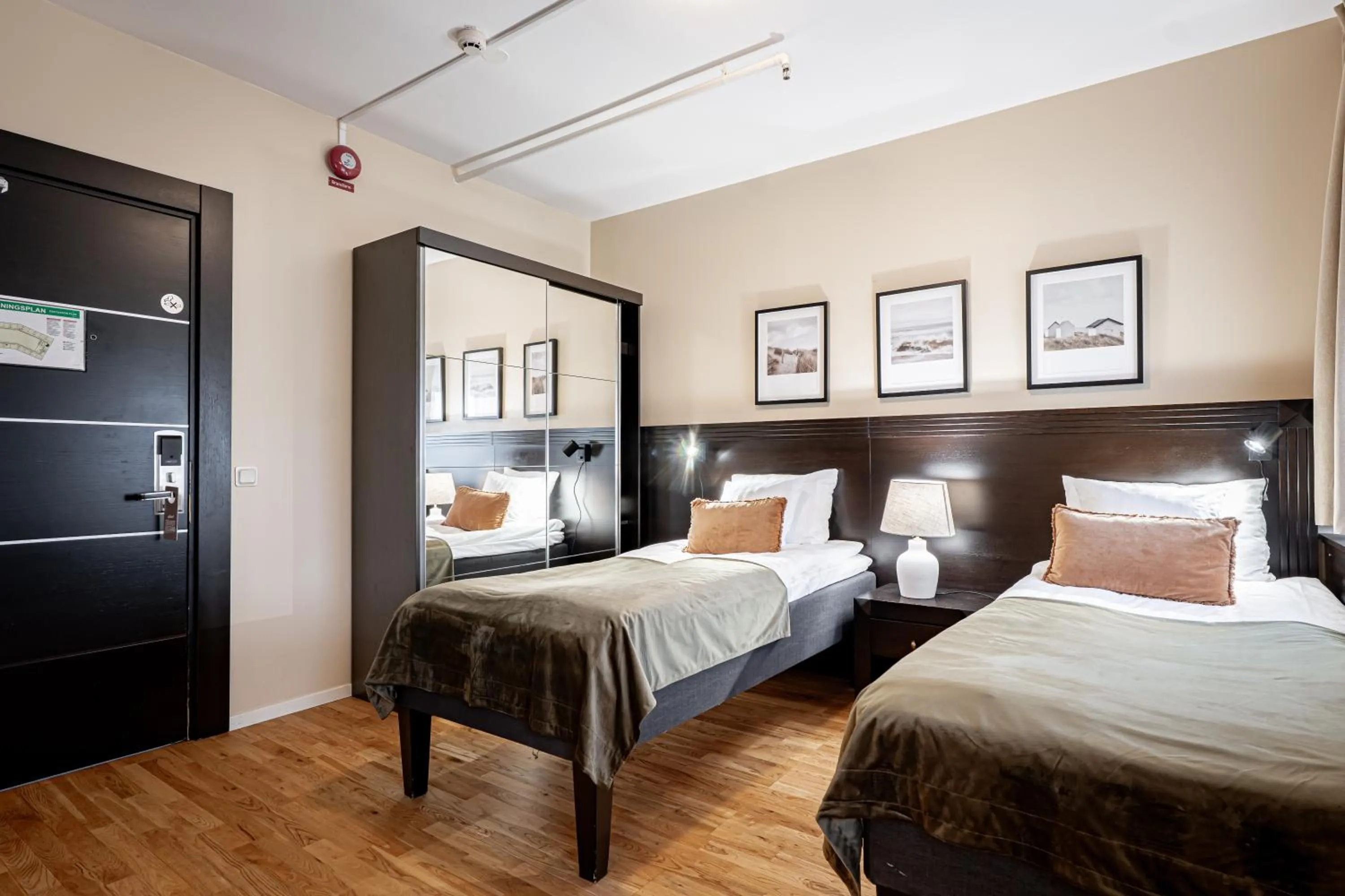 Bed in Solna Park & Hotel