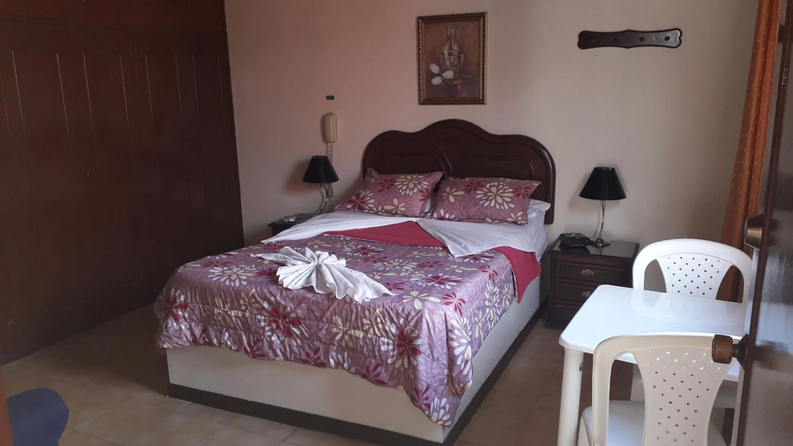 Bed in Hotel D' Oscar