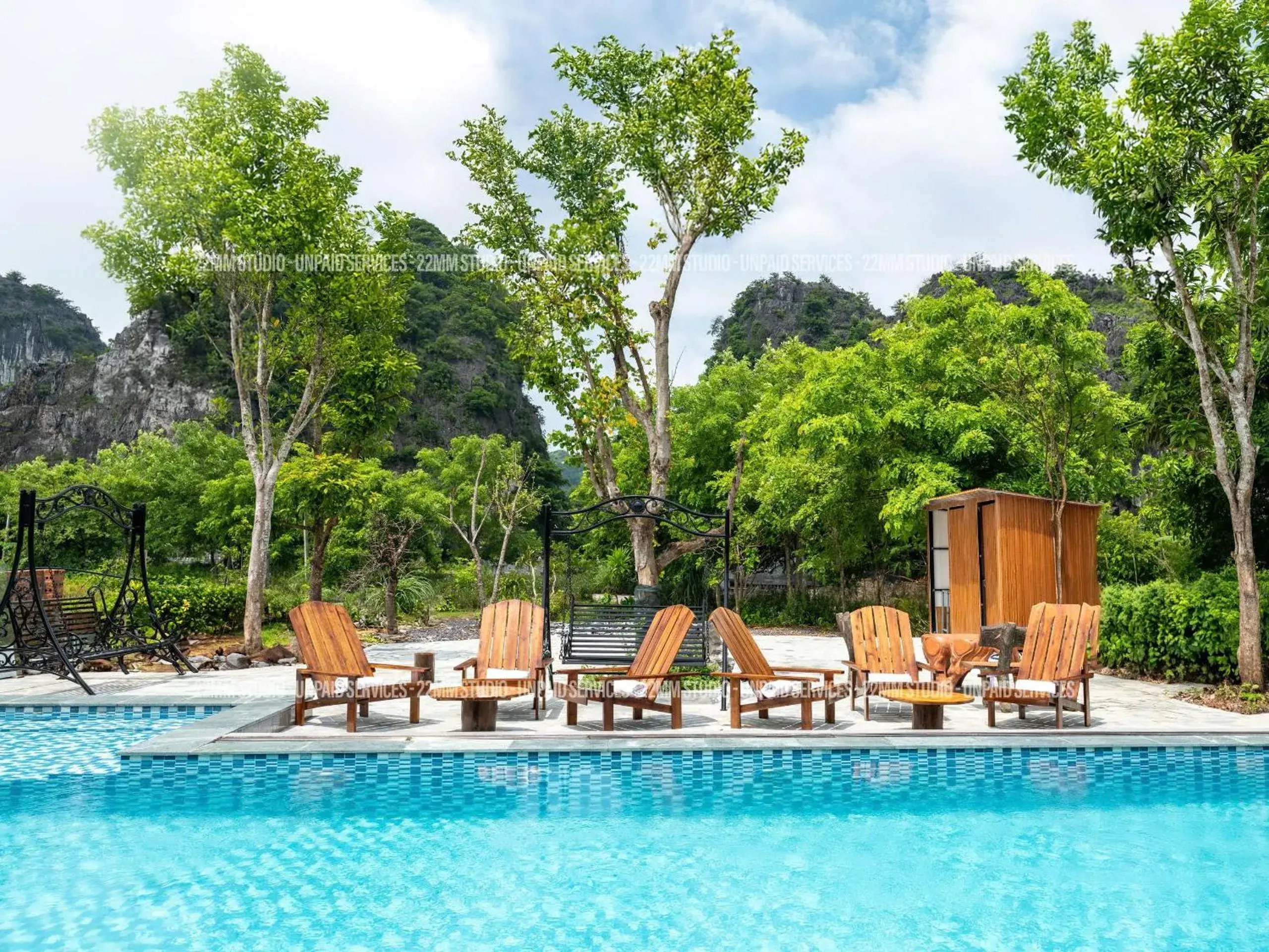 Deluxe Family Room in Cozy Son Hotel Deluxe Family Room in Cozy Son Hotel