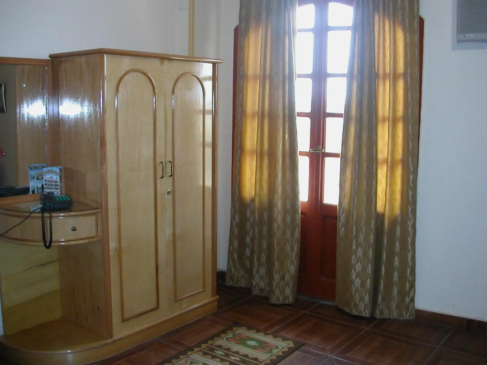 TV and multimedia in High way Hotel