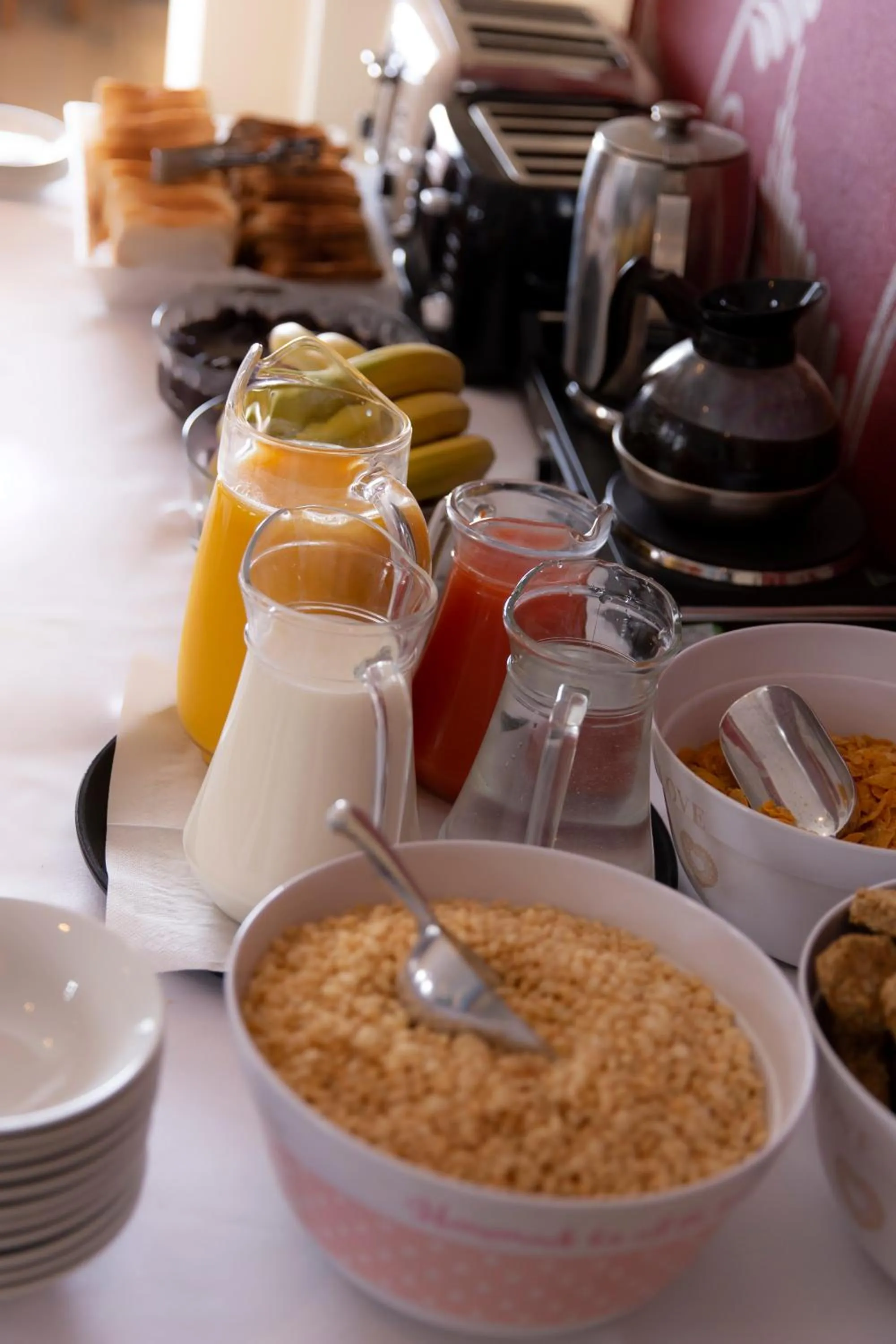 Buffet breakfast in Iris Hotel Llandudno