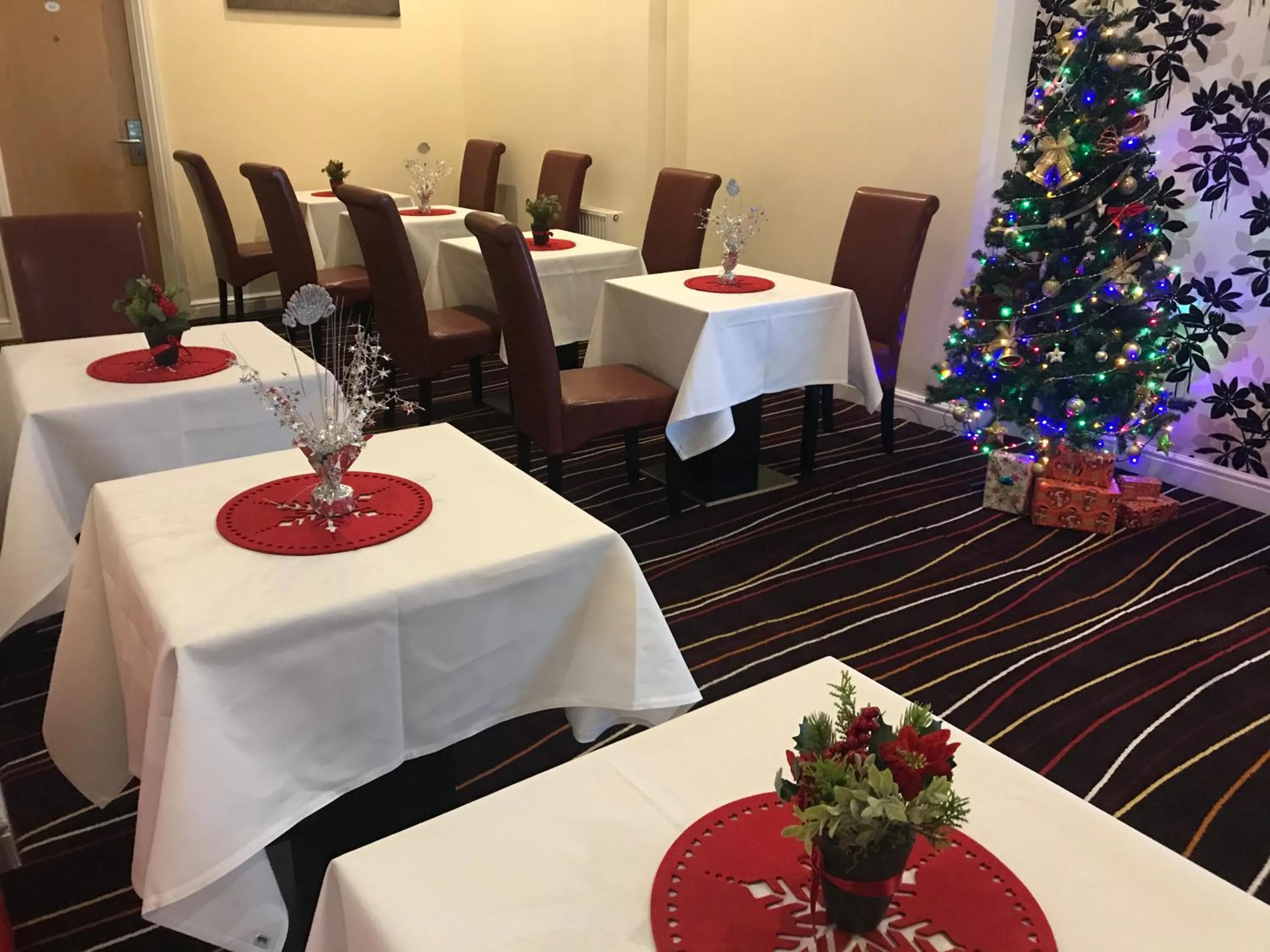 Iris Hotel Llandudno