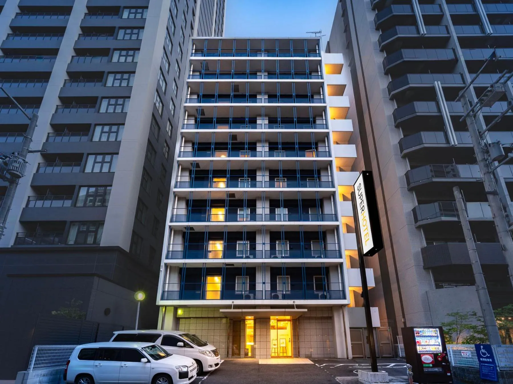 Super Hotel Tanimachi 4 Chome Exit 6