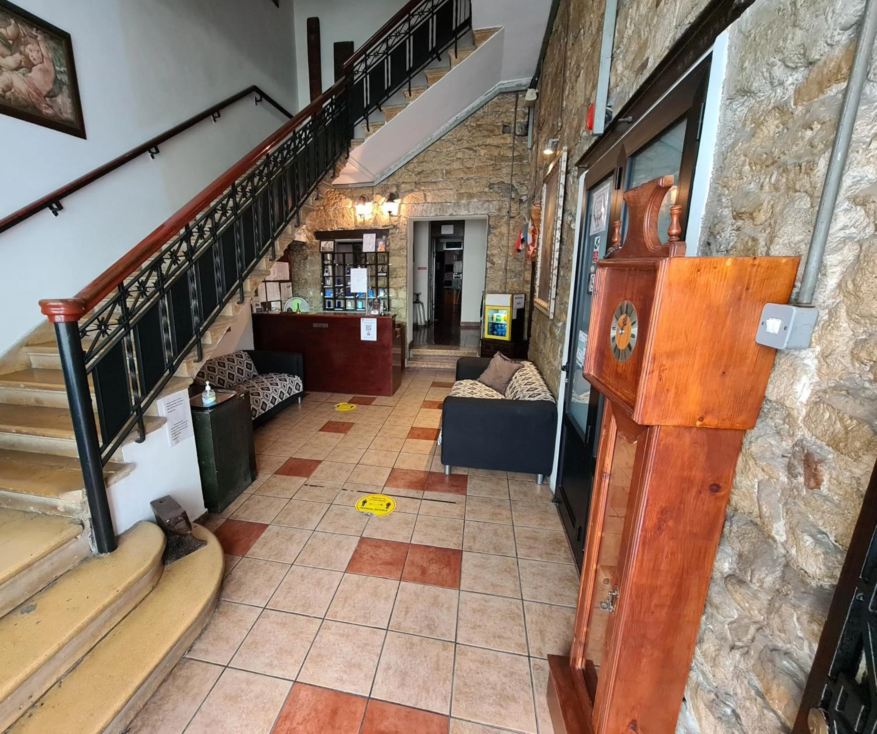 Facade/entrance in Metropole Hotel