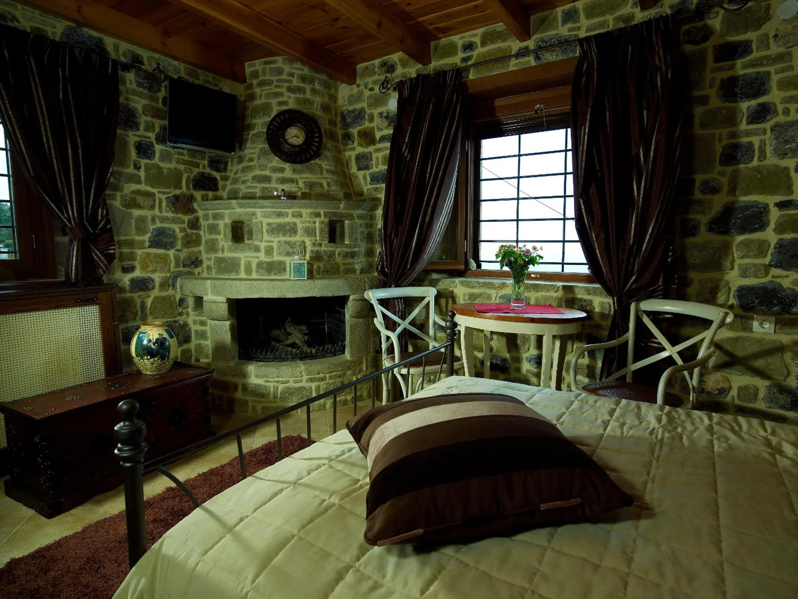 Bedroom, Bed in Diktynna Traditional Villas