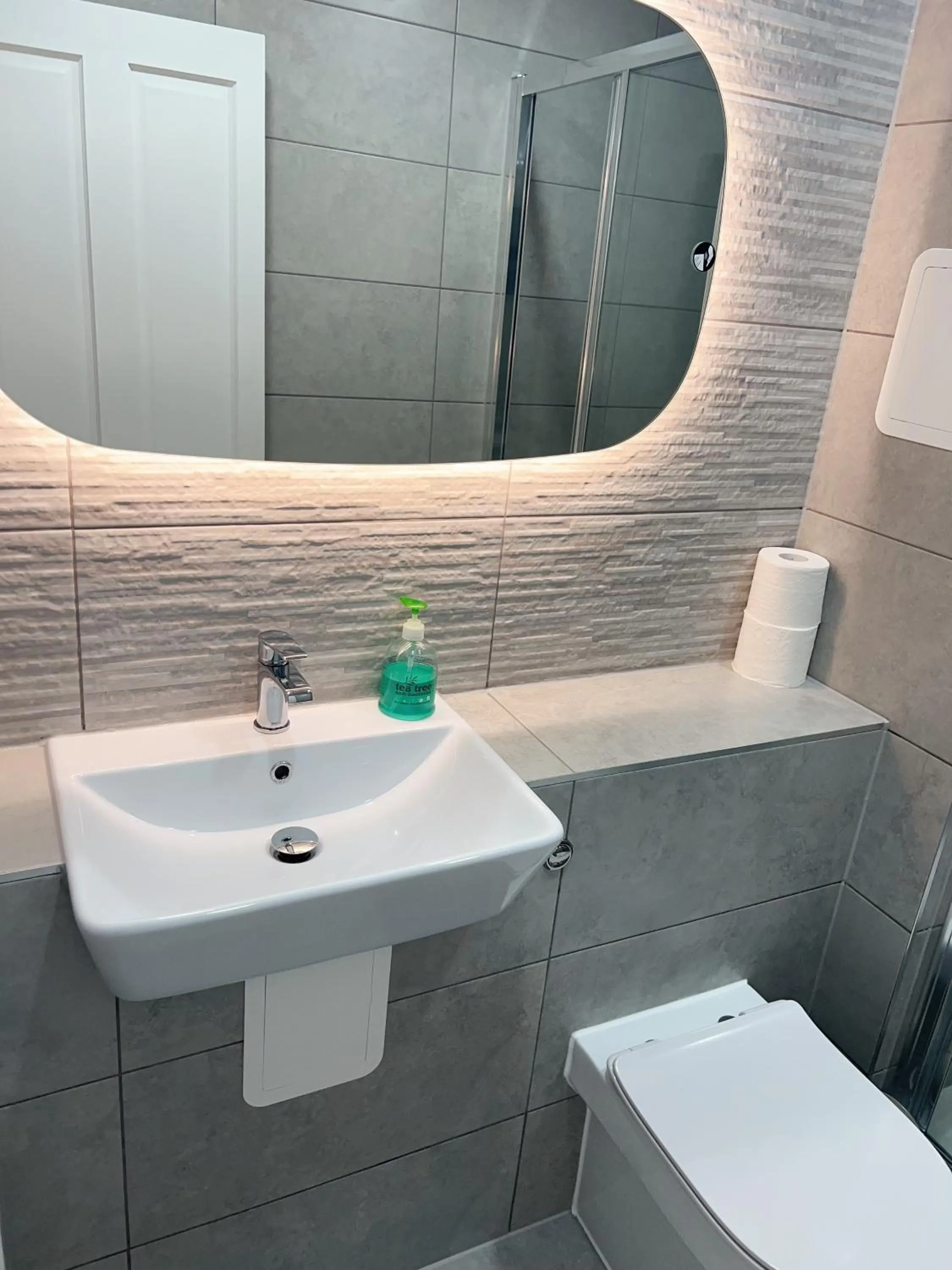 Alexander Guest House