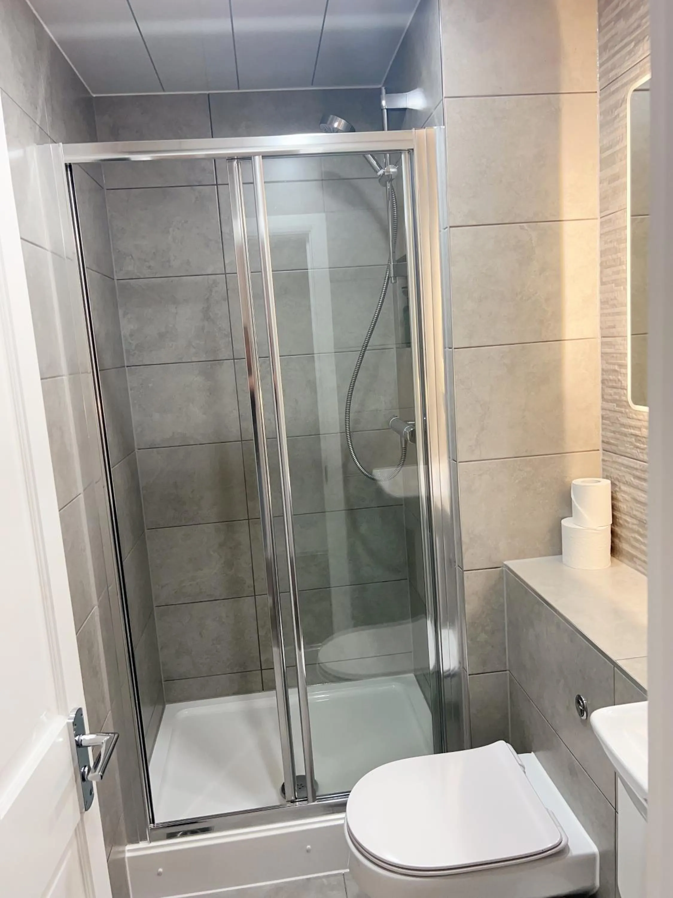 Alexander Guest House