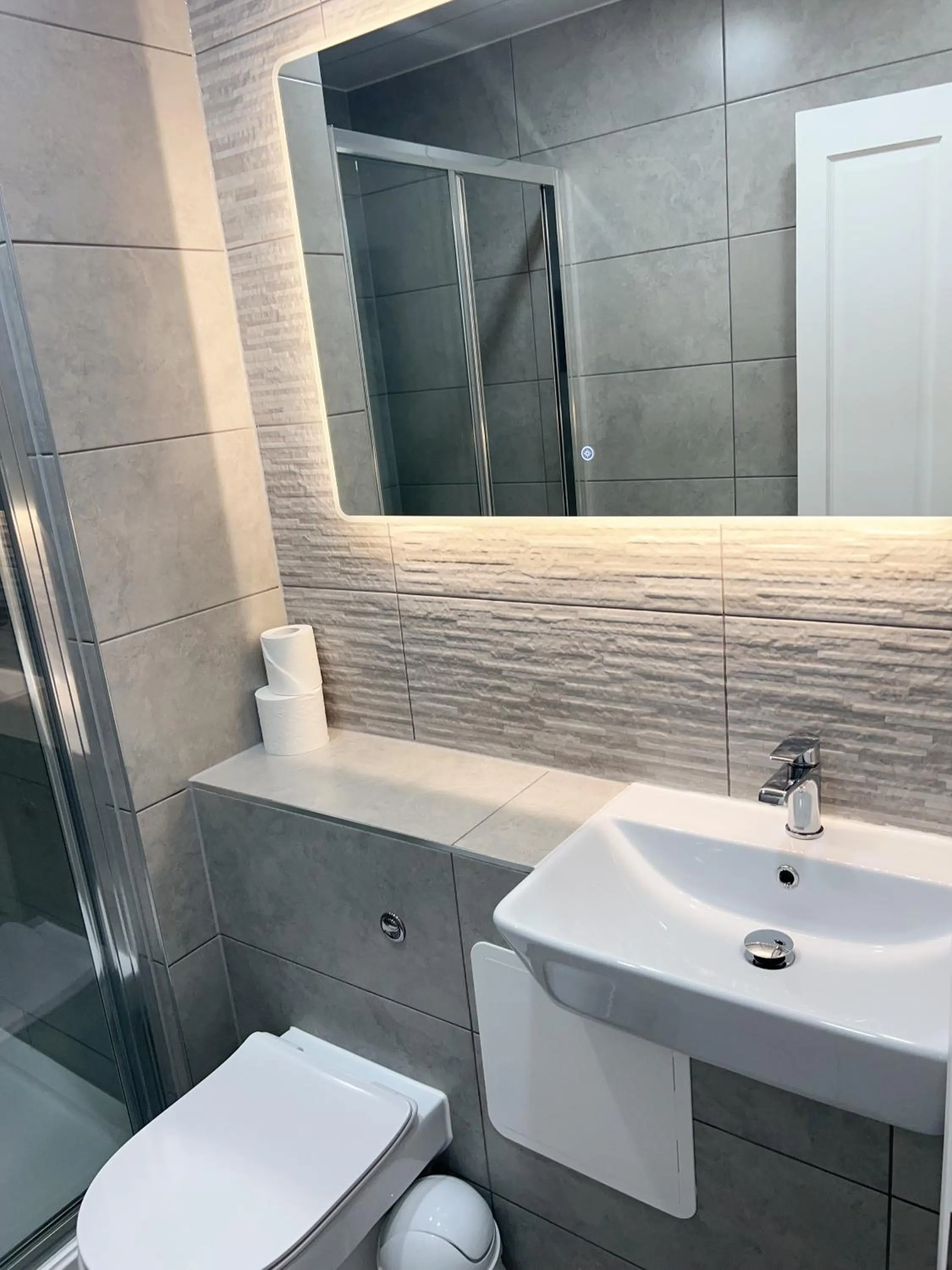 Alexander Guest House