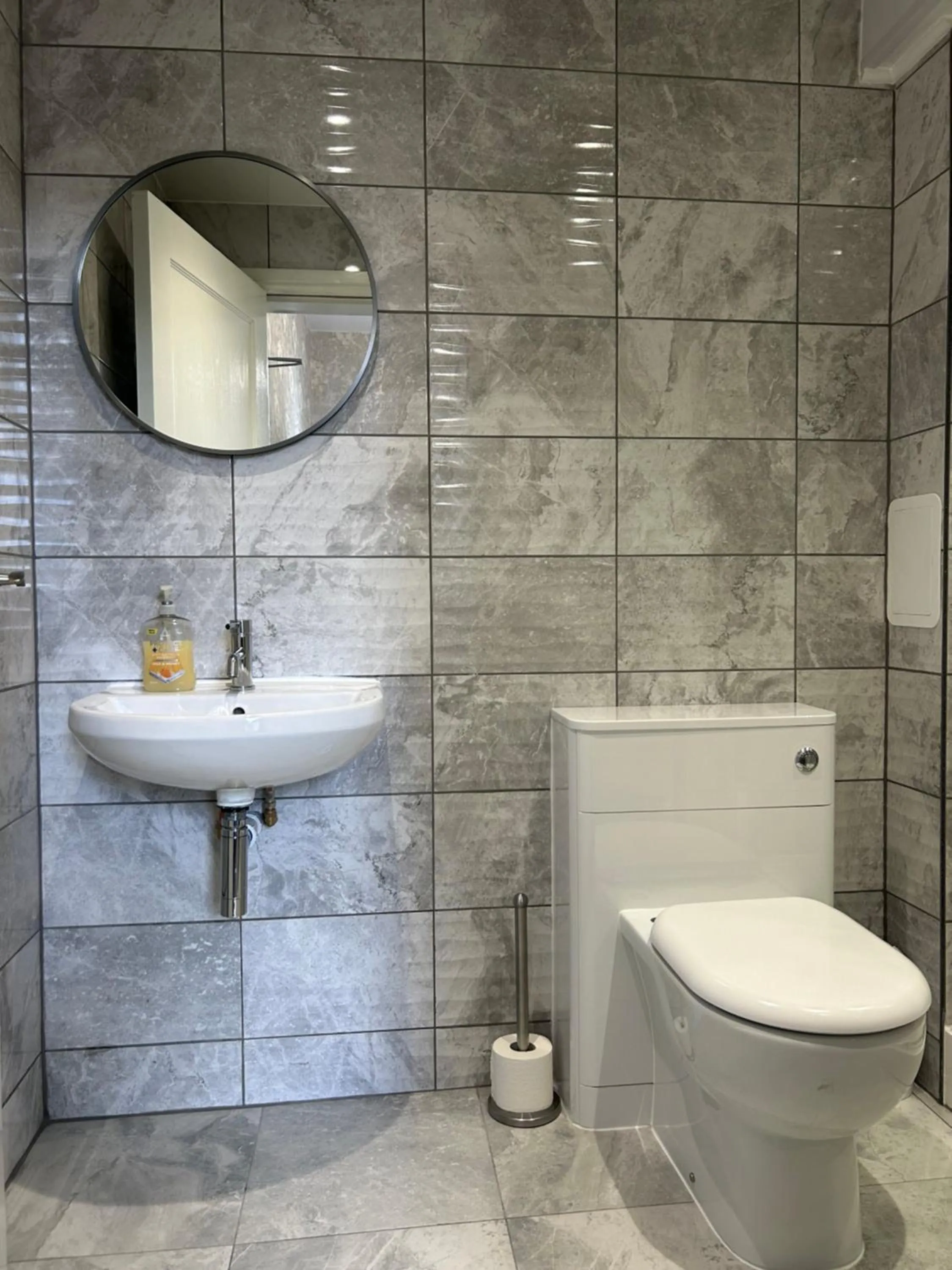 Alexander Guest House