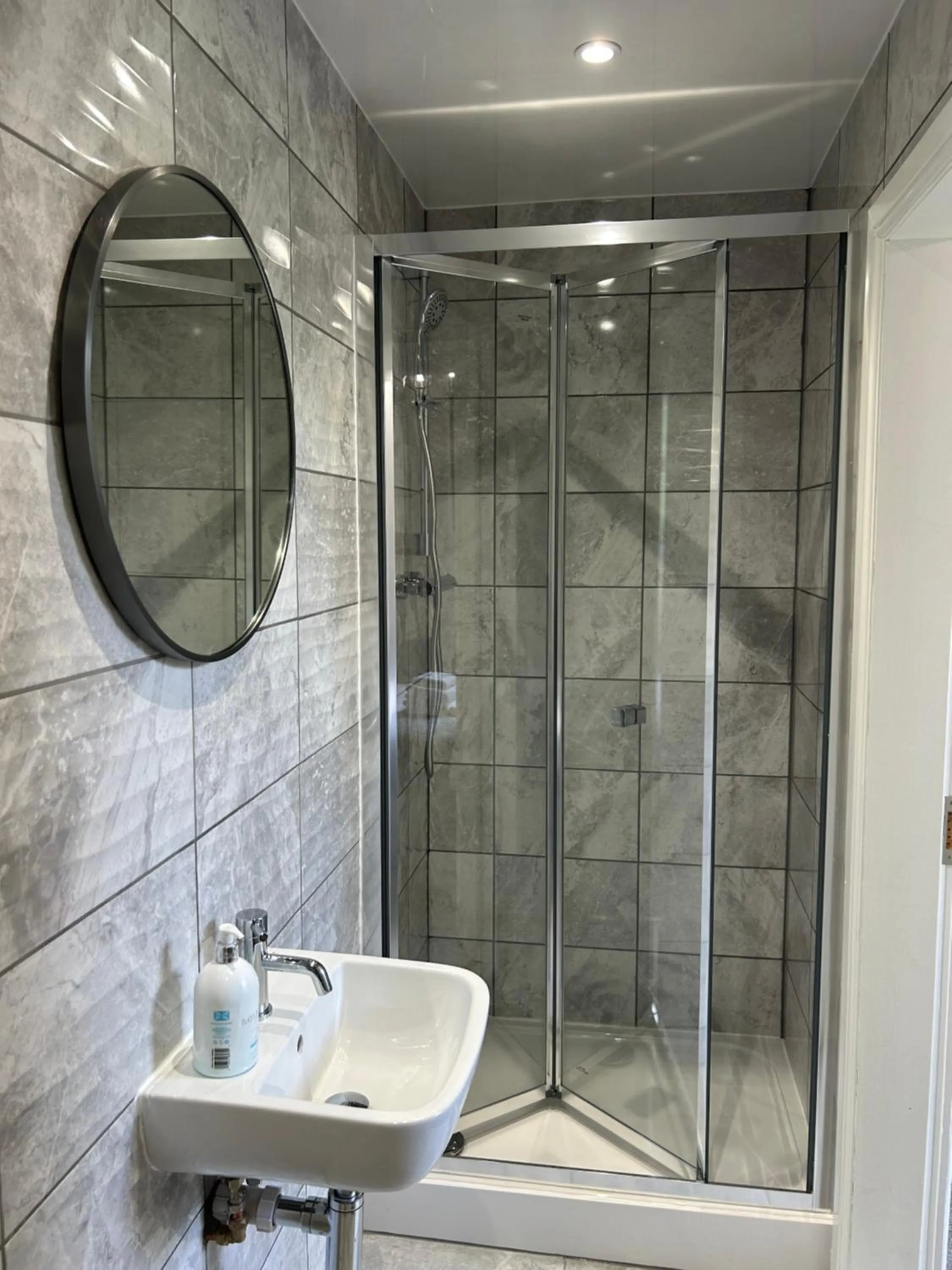 Alexander Guest House