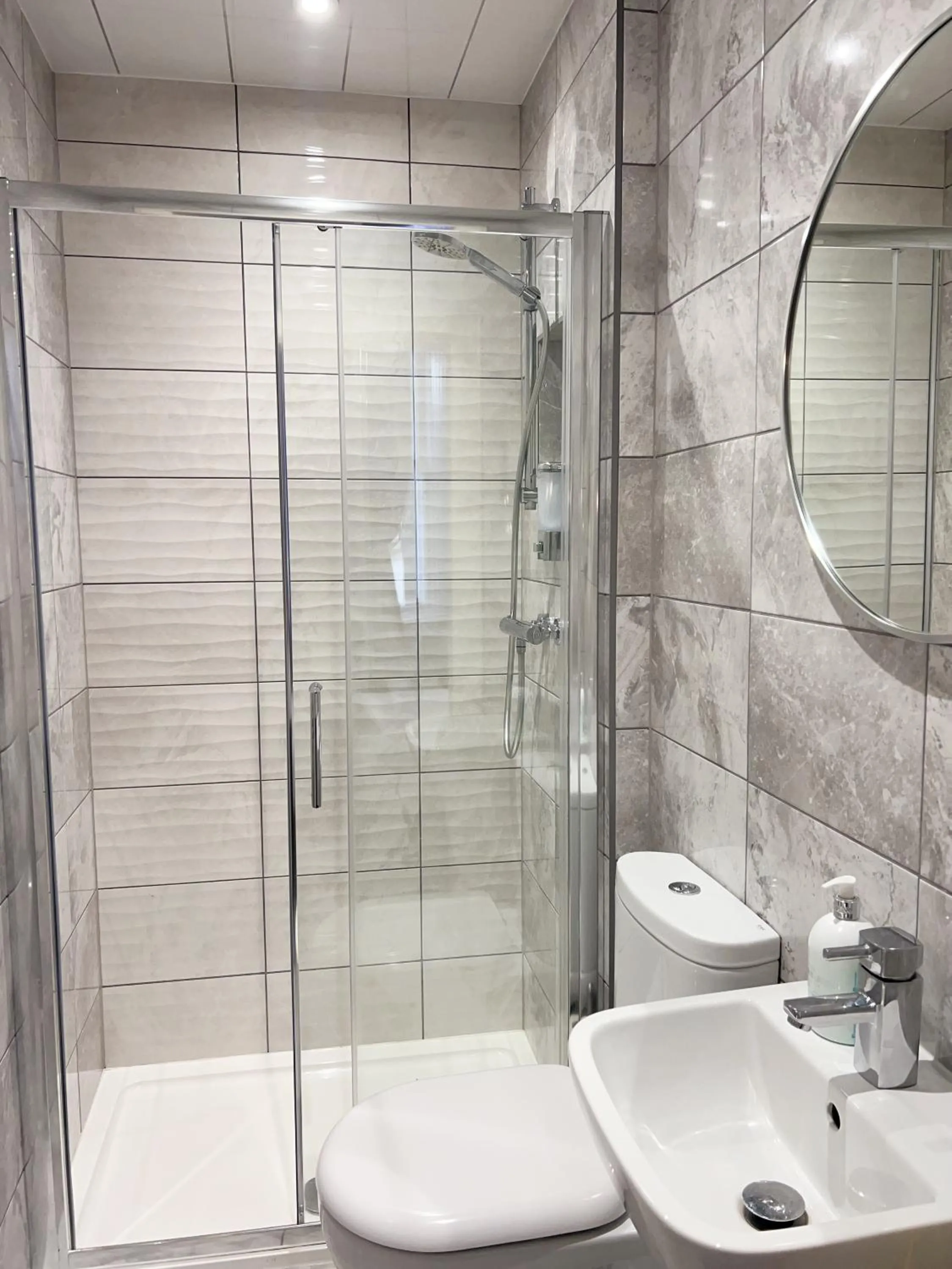 Alexander Guest House