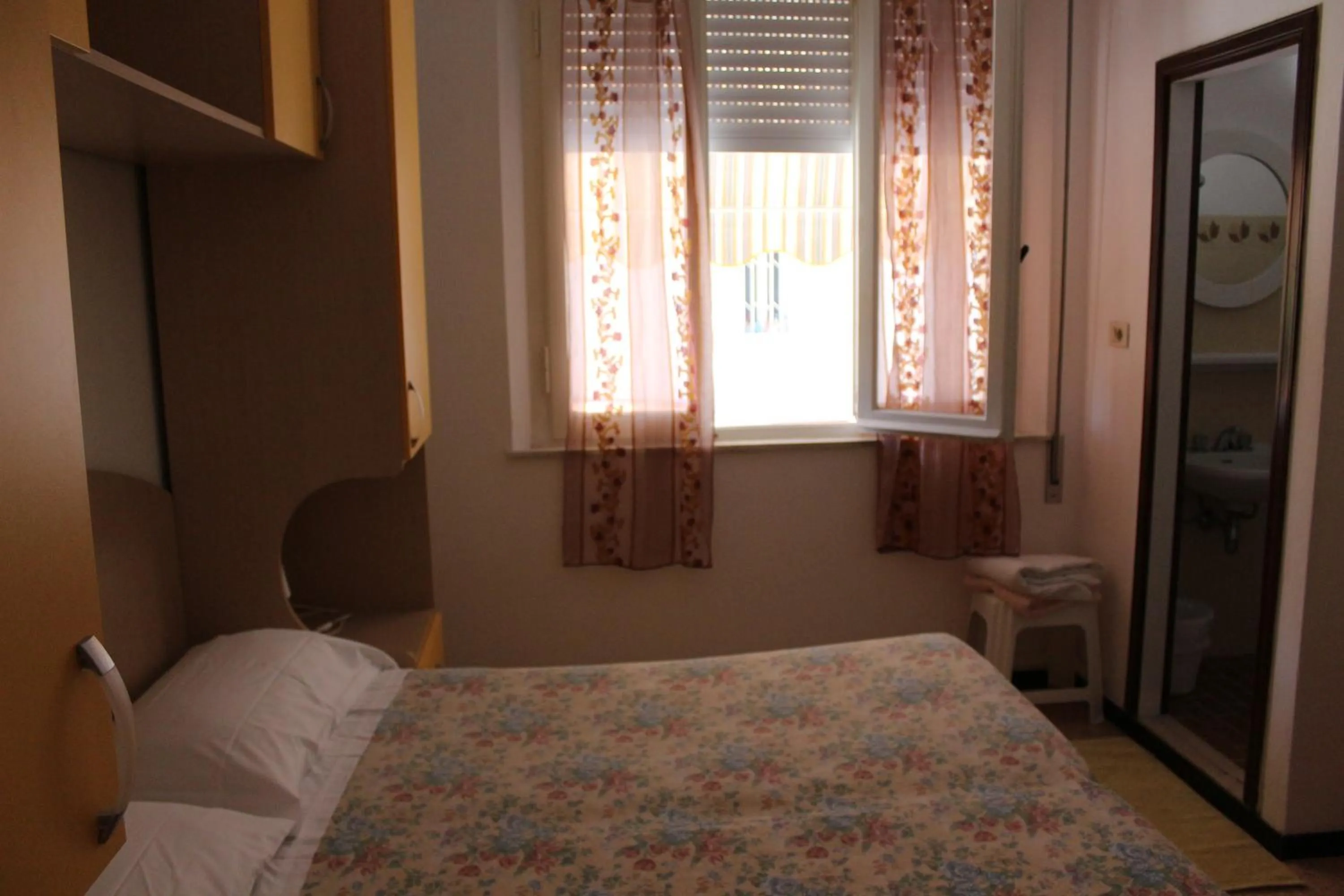 Photo of the whole room in Pensione Fiorella Rimini