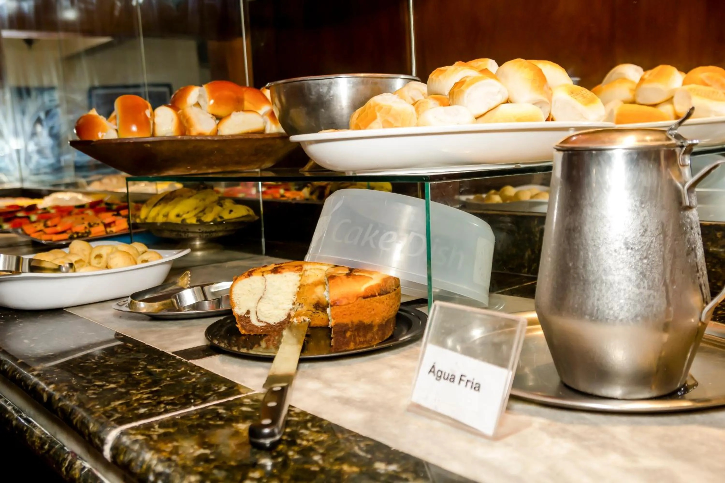 Continental breakfast in Amazonas Palace Hotel Belo Horizonte - Avenida Amazonas