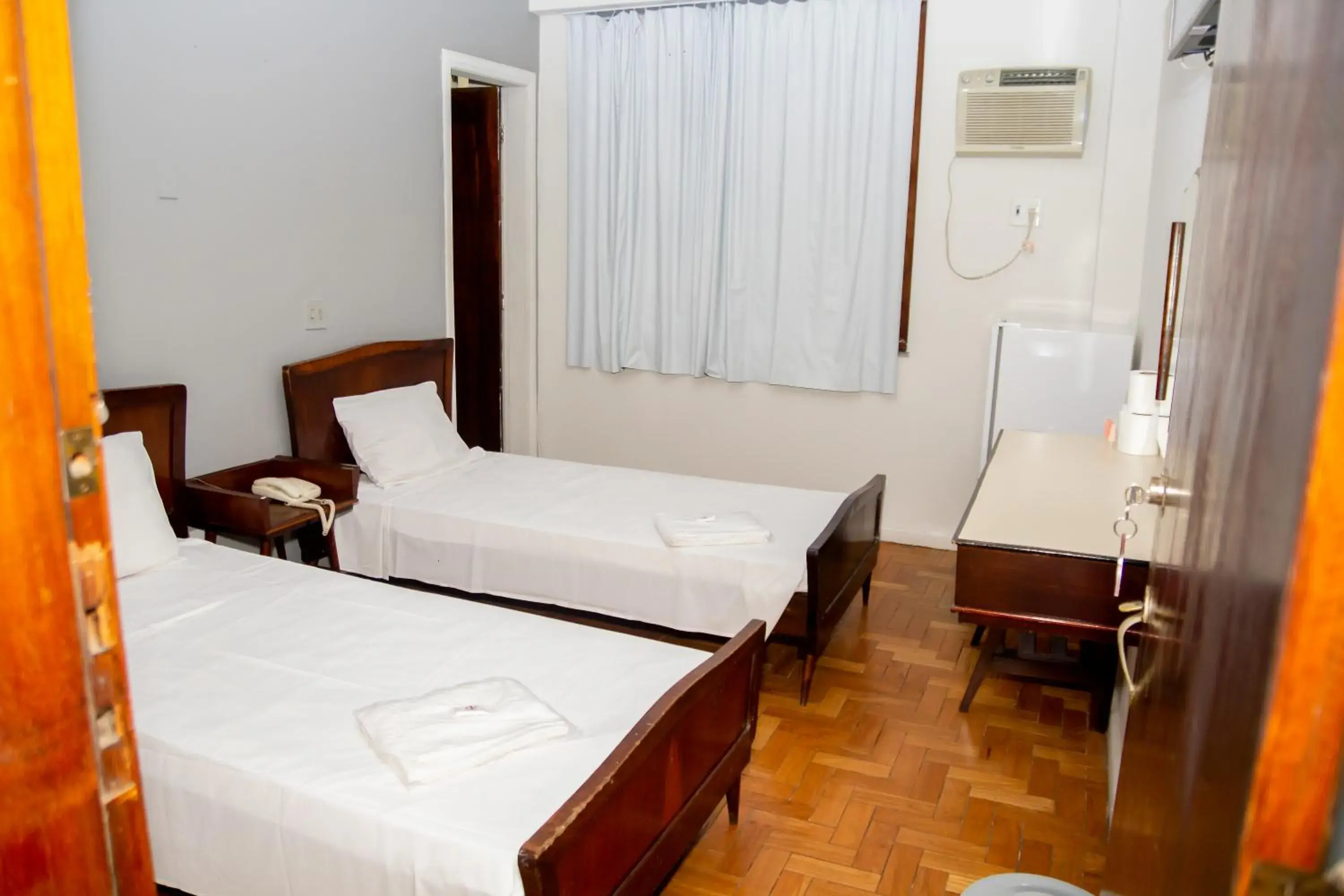 Twin Room - single occupancy in Amazonas Palace Hotel Belo Horizonte - Avenida Amazonas Twin Room - single occupancy in Amazonas Palace Hotel Belo Horizonte - Avenida Amazonas