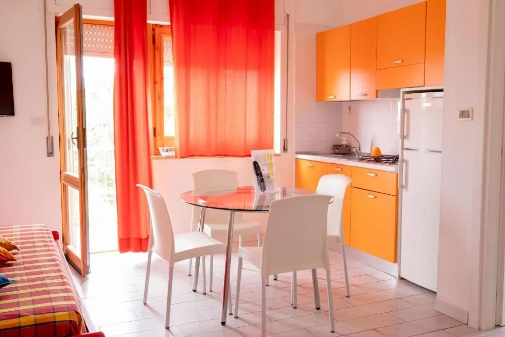 Kitchen or kitchenette in Residence La Giungla