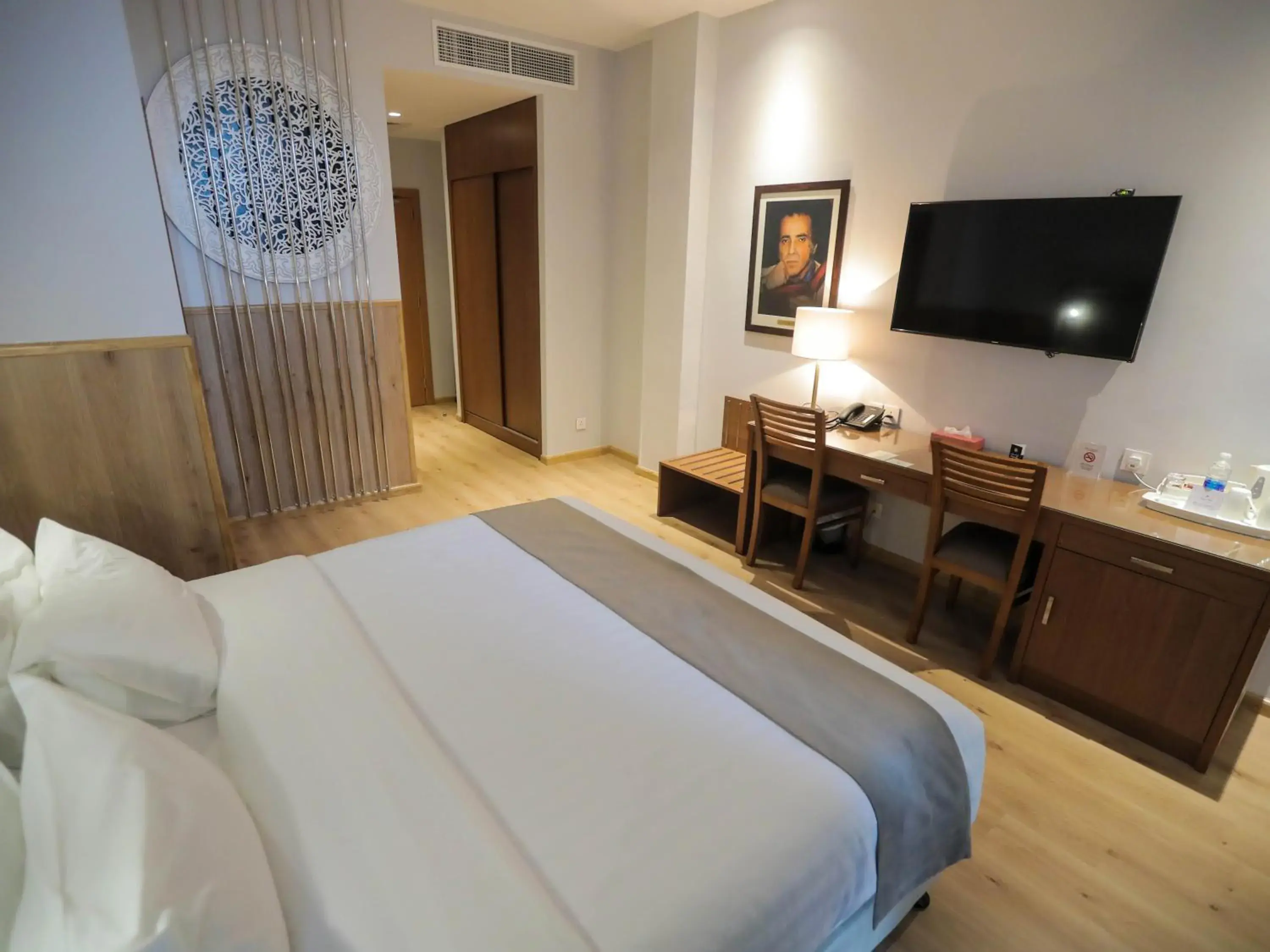 TV and multimedia, Bed in La Locanda Boutique Hotel