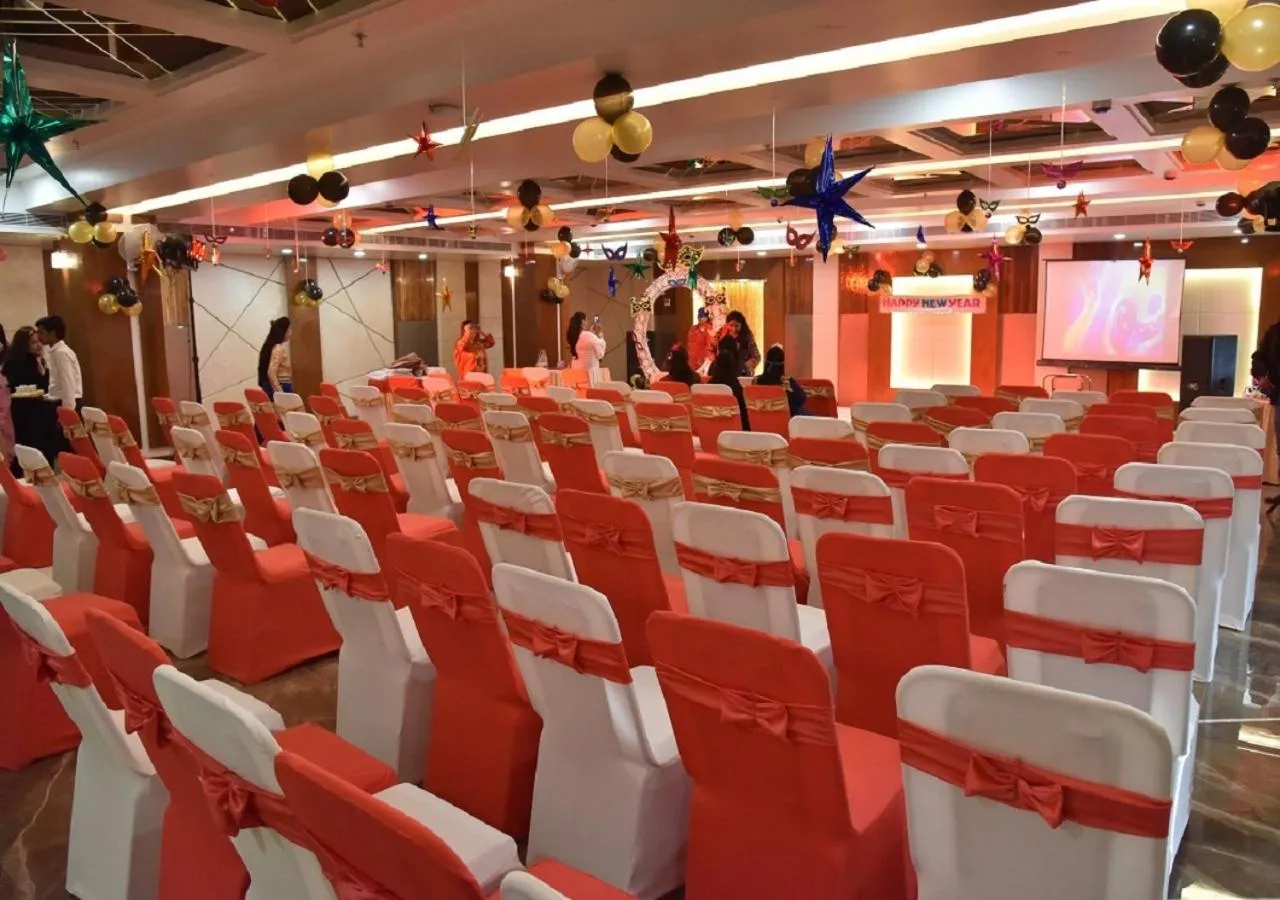 Banquet/Function facilities in Hotel Rk Grand