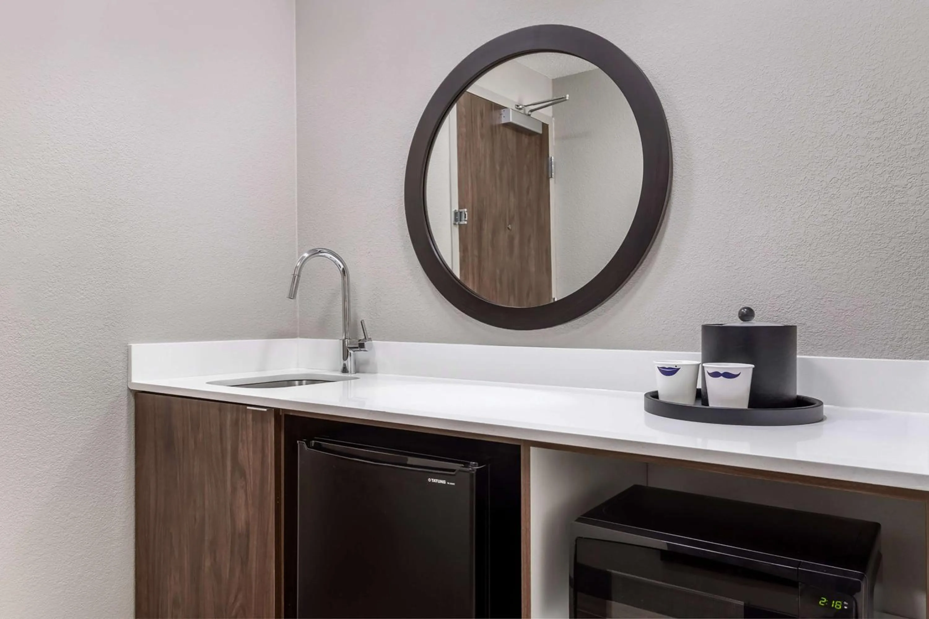 Photo of the whole room in Hampton Inn & Suites Richmond