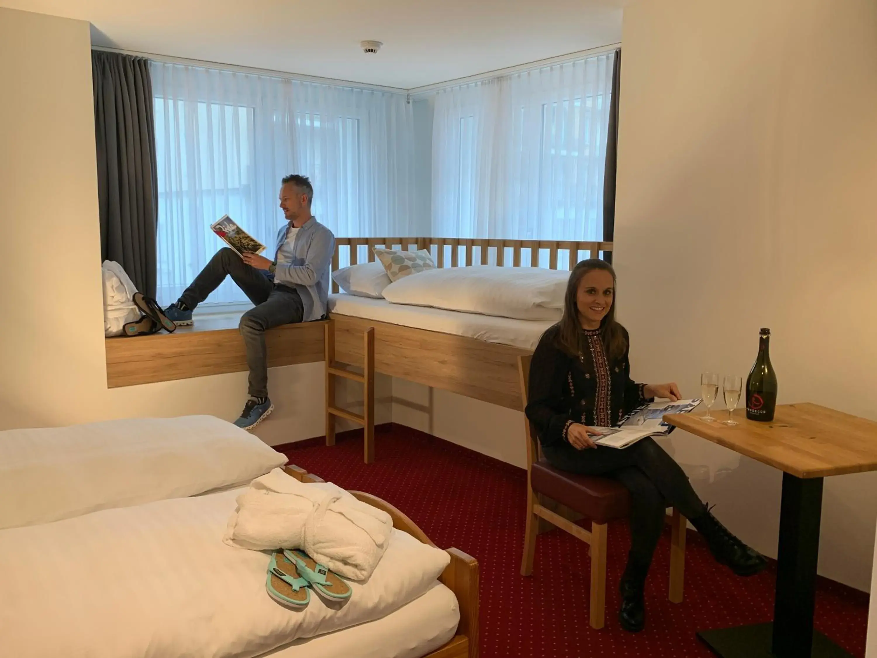 Triple Room with Shower in Hotel Crystal Triple Room with Shower in Hotel Crystal