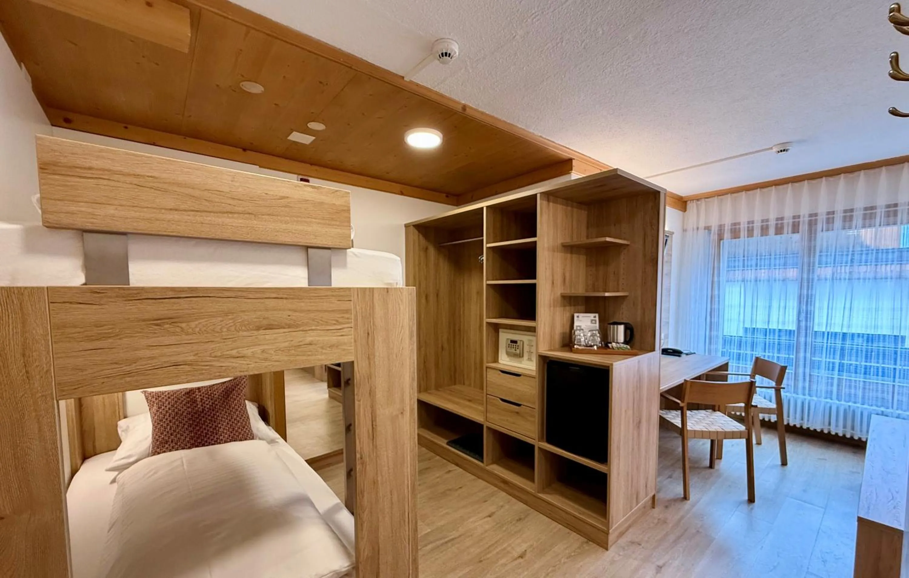 Bed in Hotel Crystal