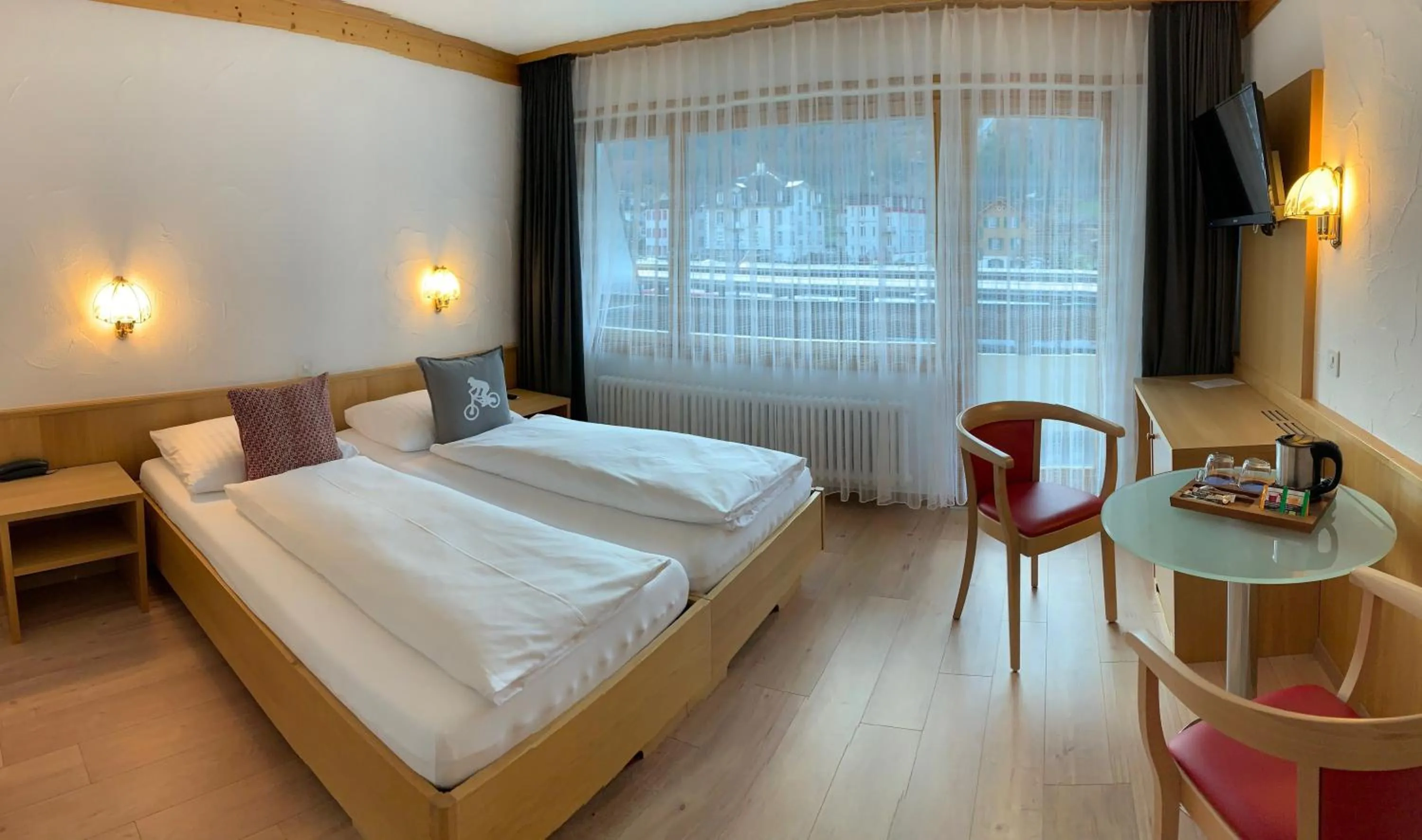 Bed in Hotel Crystal