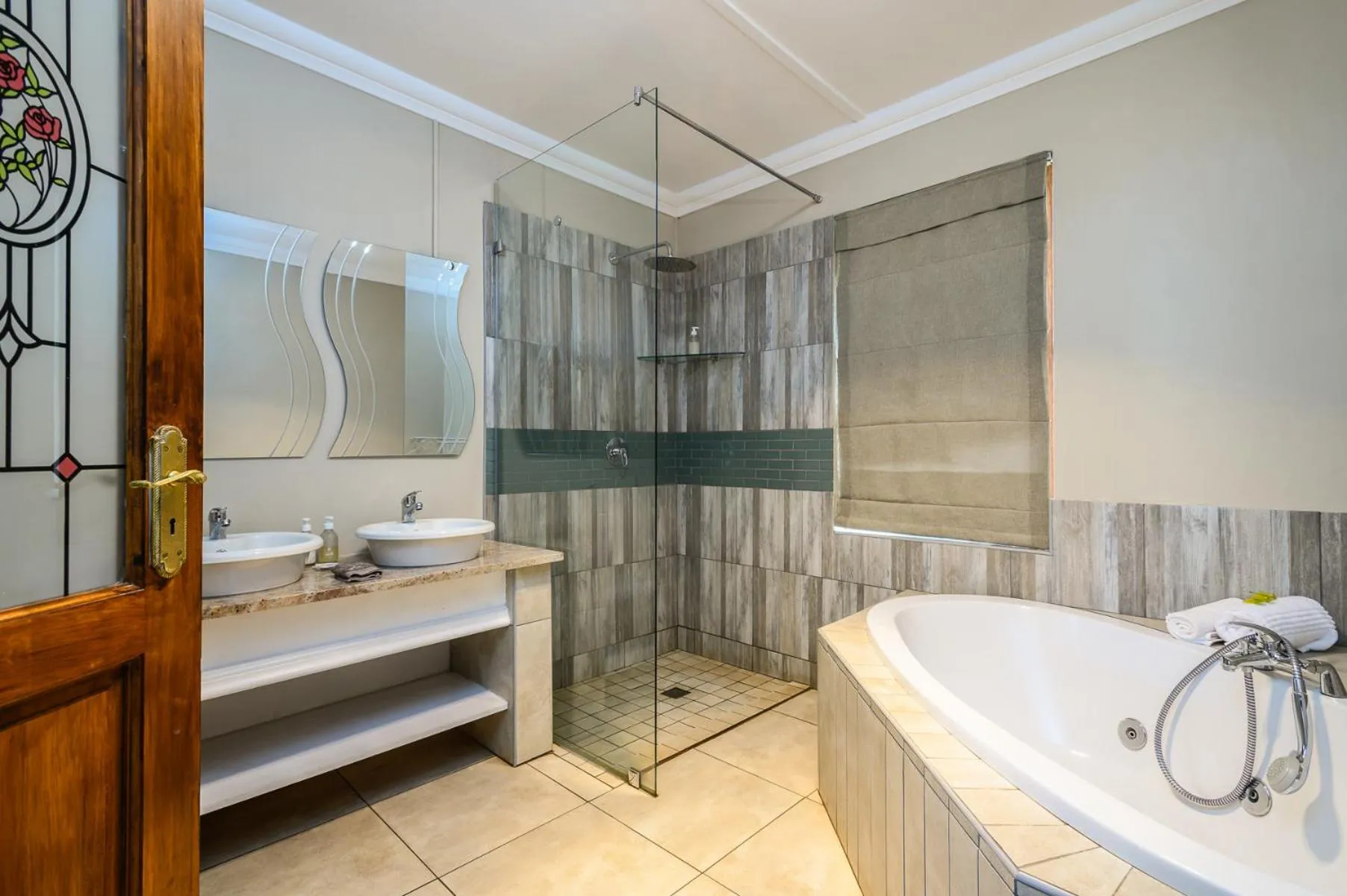 Bathroom in Berluda Farmhouse and Cottages