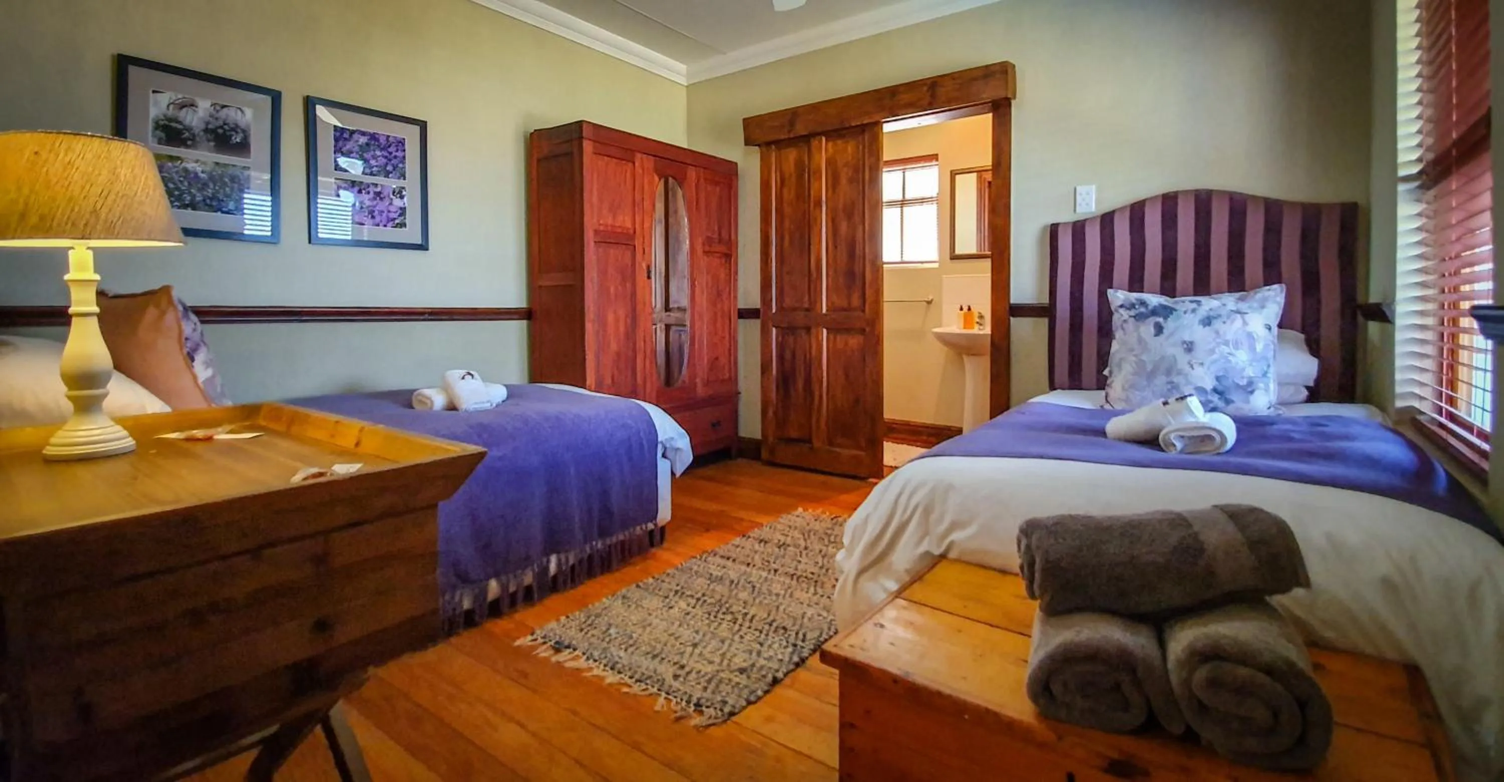 Bedroom, Bed in Berluda Farmhouse and Cottages