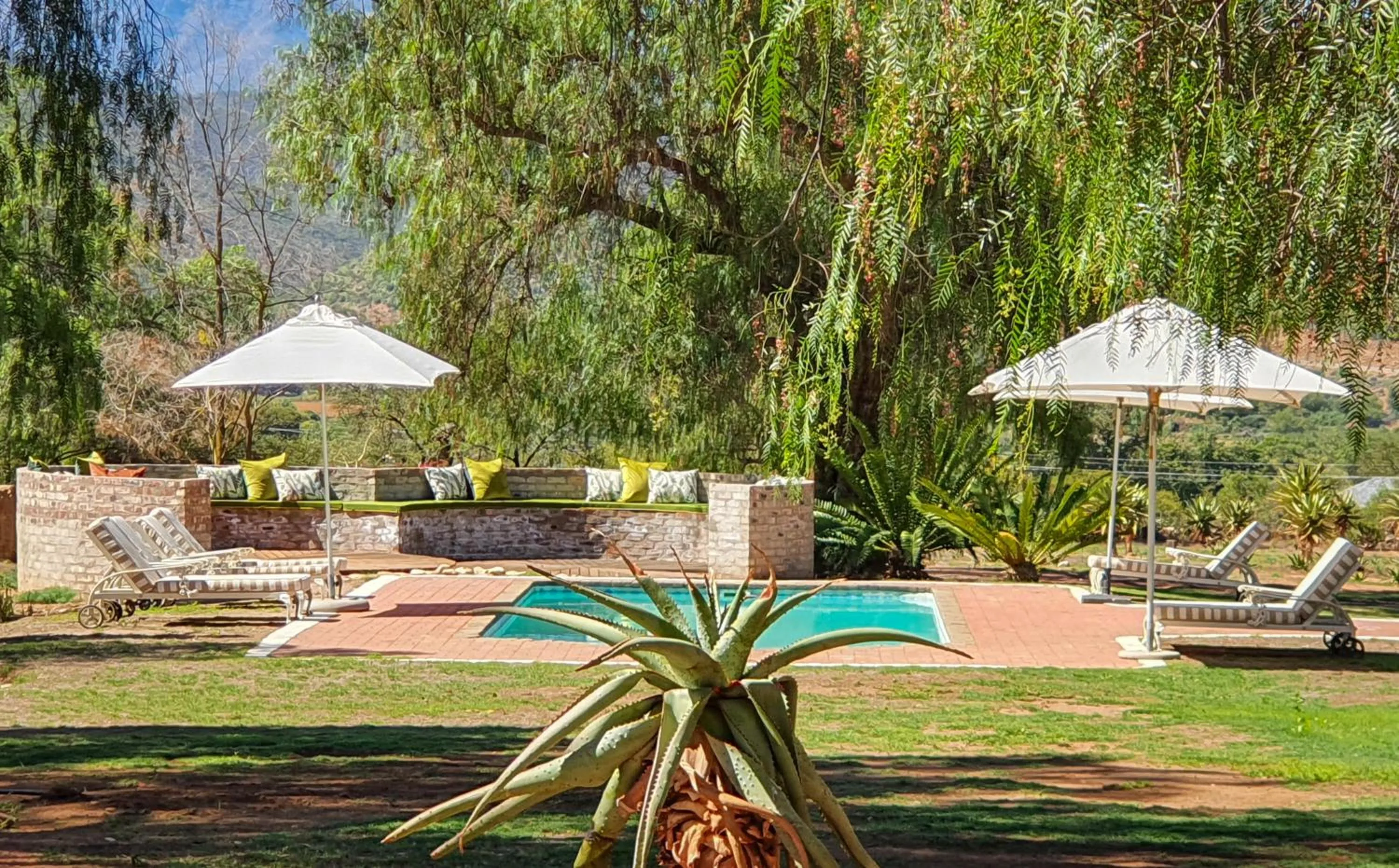 Swimming pool in Berluda Farmhouse and Cottages