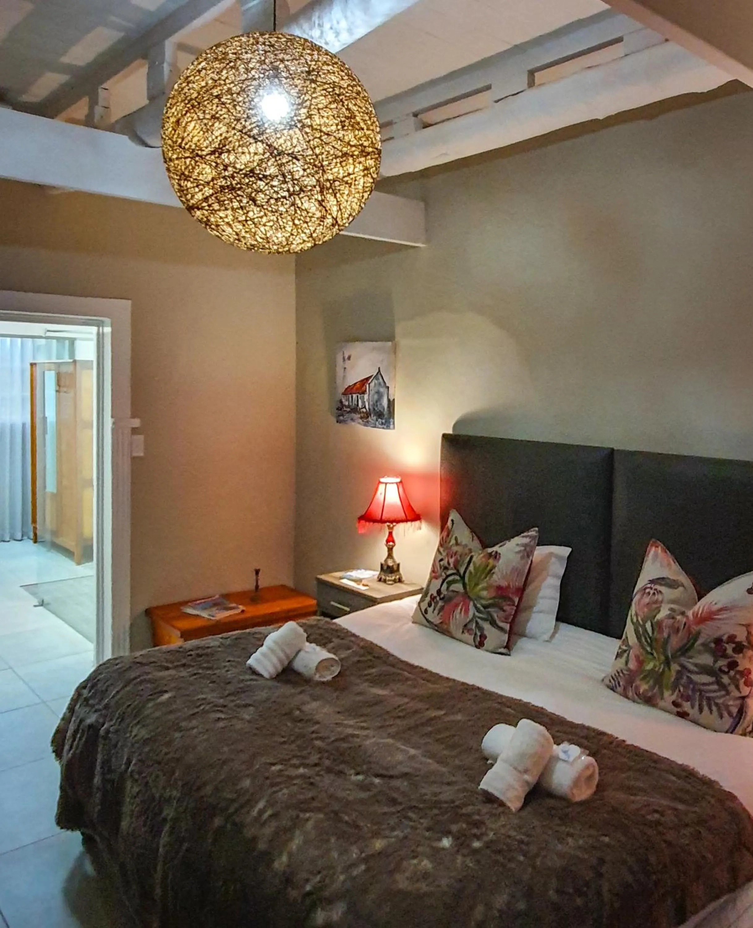 Bedroom, Bed in Berluda Farmhouse and Cottages