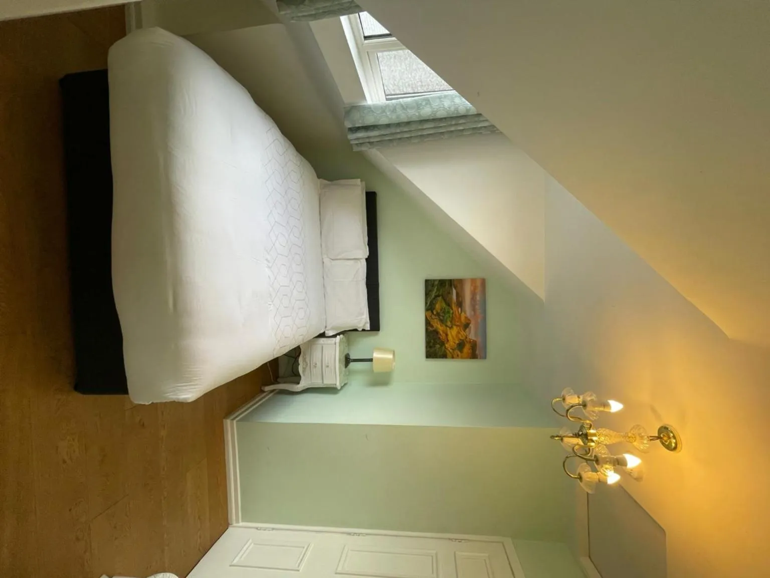 Photo of the whole room, Bed in Shandon Bells Guest House