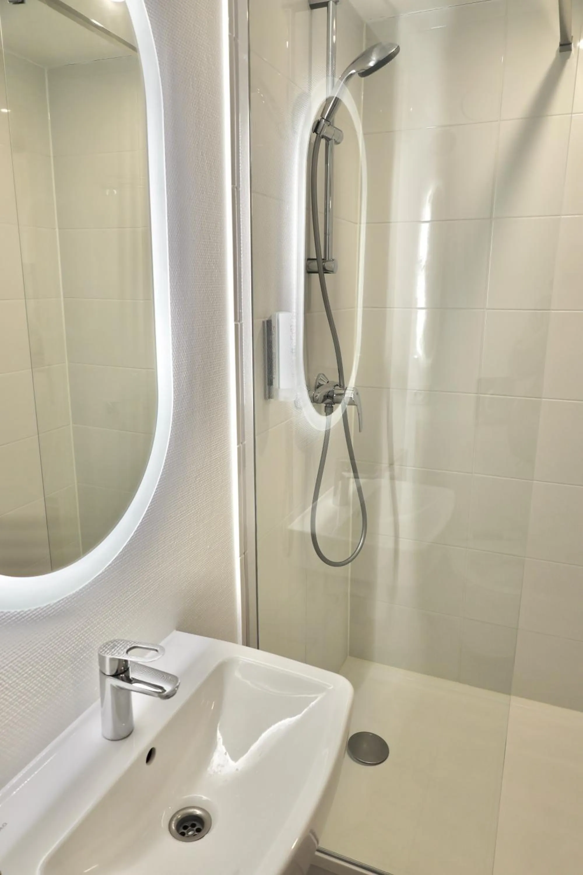 Cit'hotel Design Booking Evry Saint-Germain-lès-Corbeil Sénart