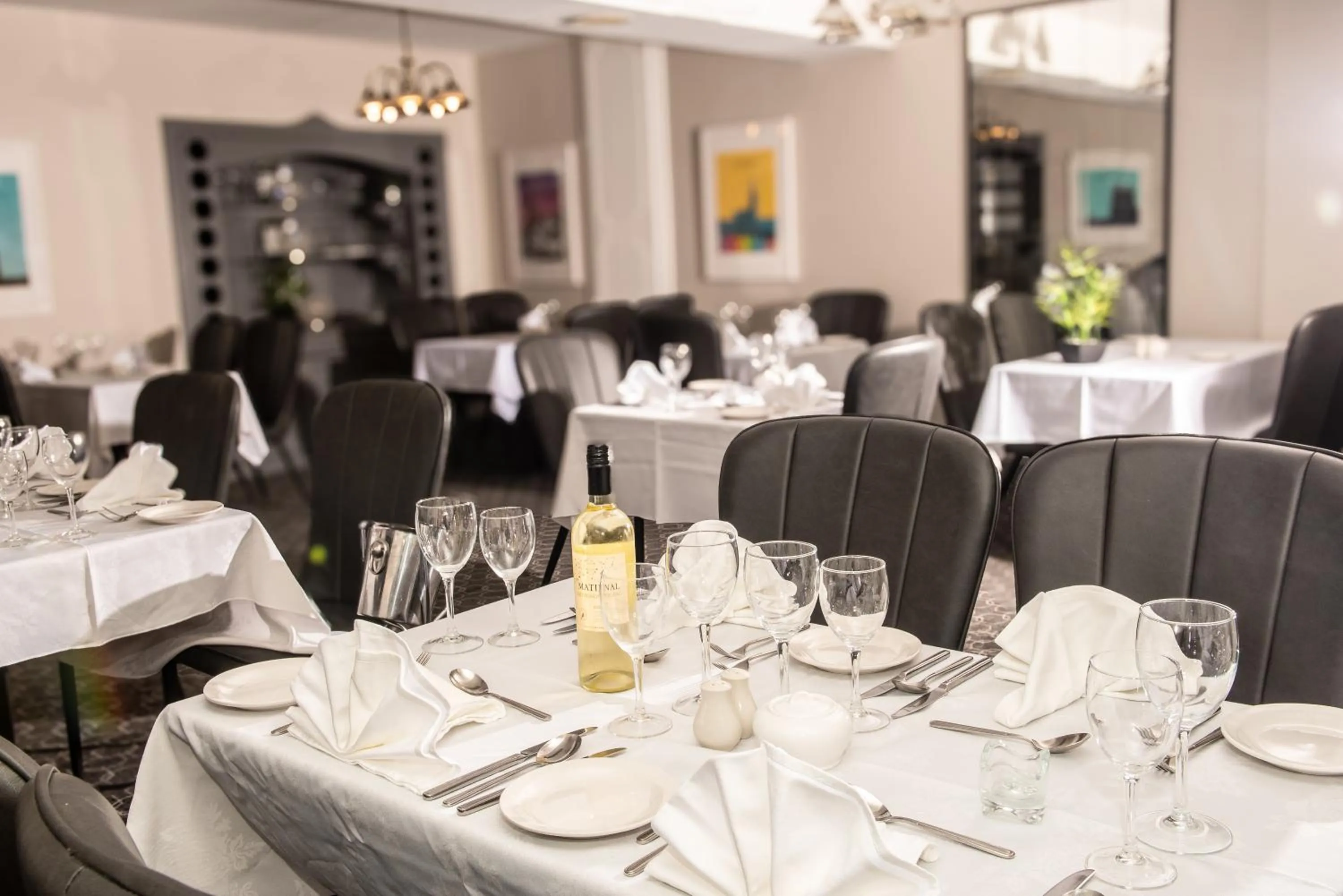 Restaurant/places to eat in Óstán Loch Altan