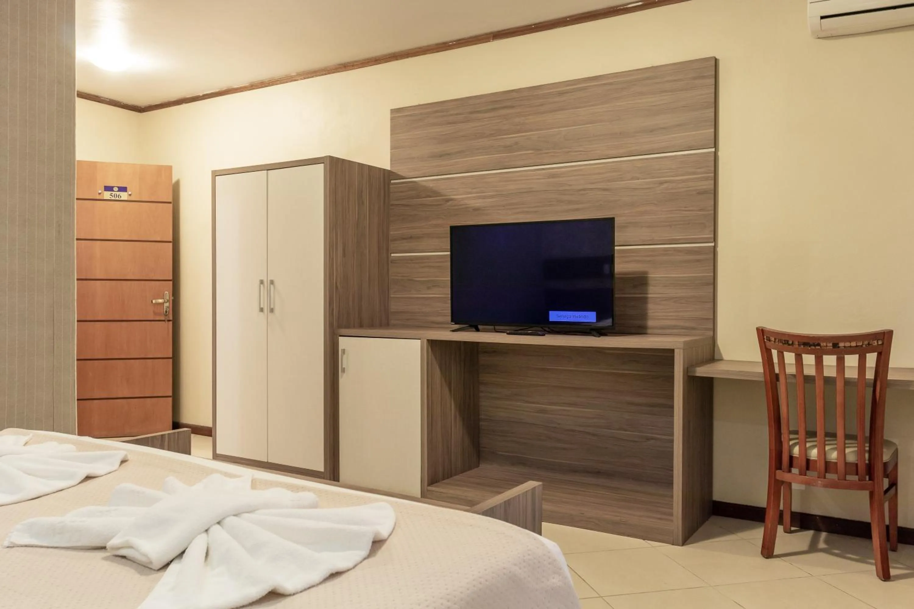 TV and multimedia, Bed in Hotel Bel Air