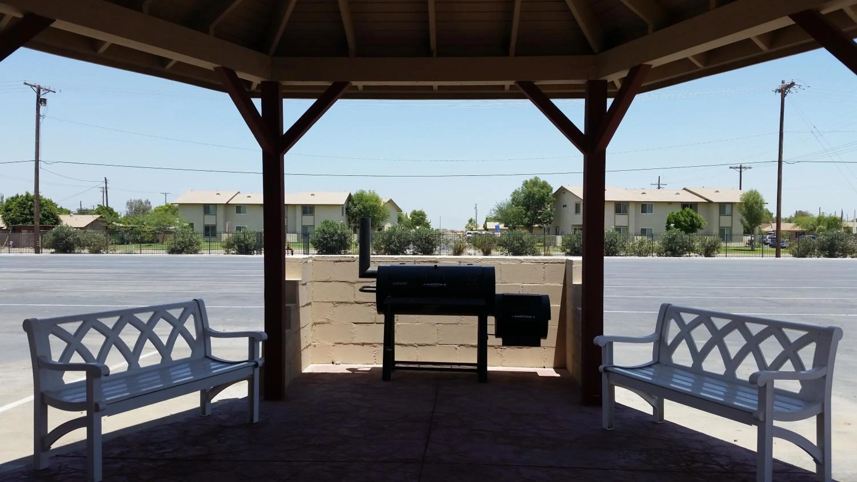 BBQ facilities in Americas Best Value Inn Westmorland