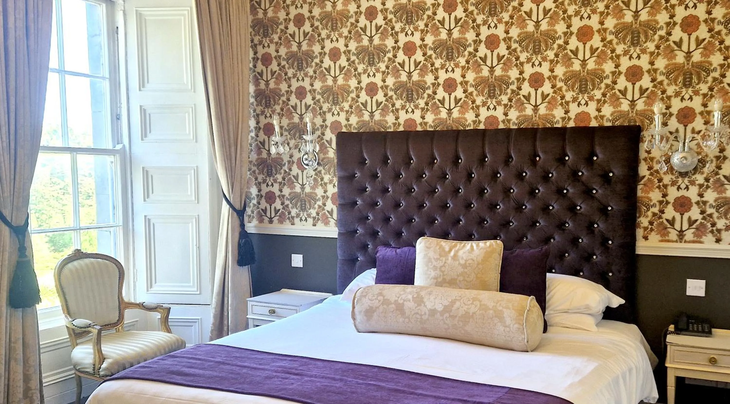 Bed in Belleek Castle, Ballina