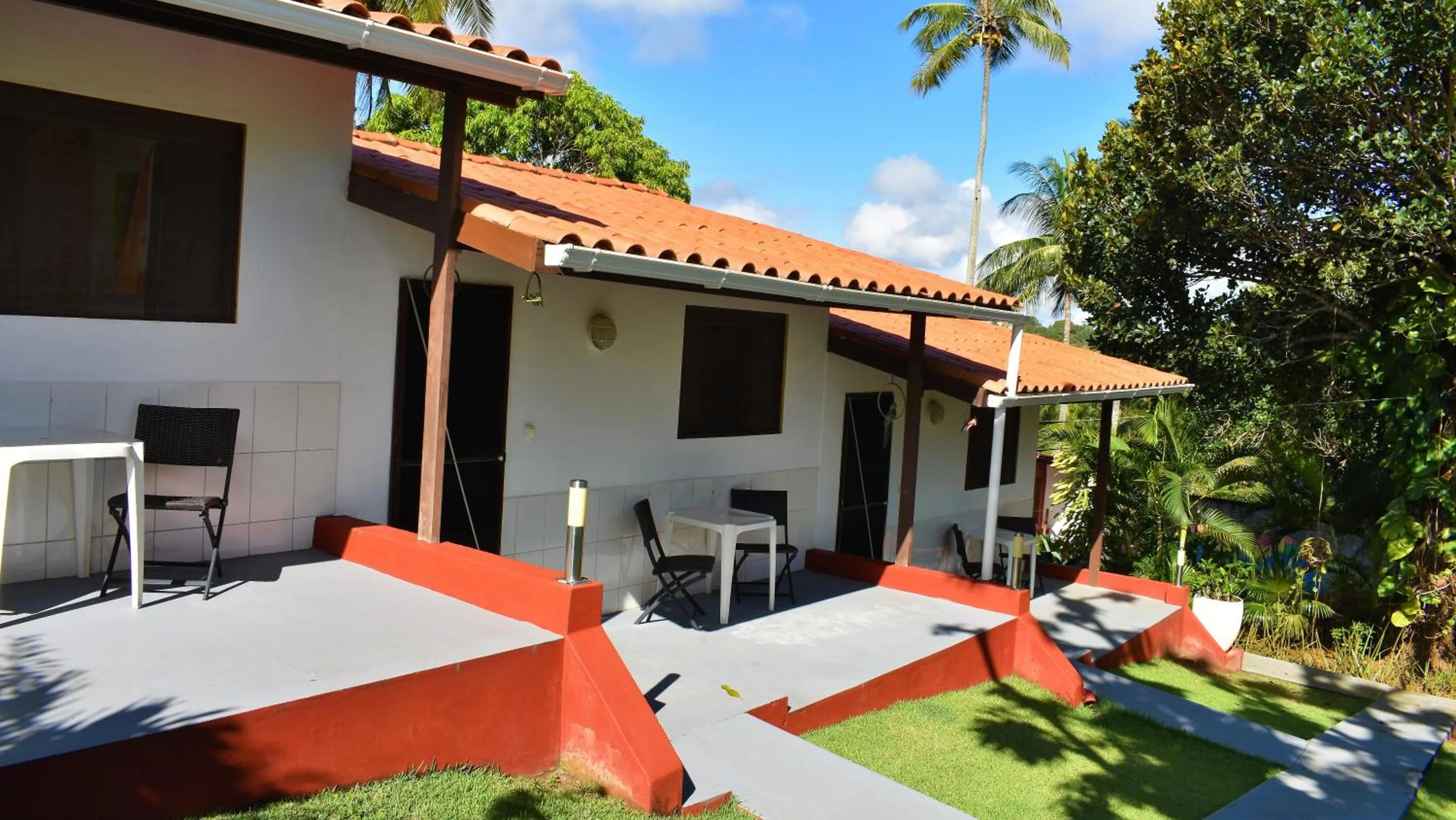 Property building in Hotel Pousada Rancho Fundo